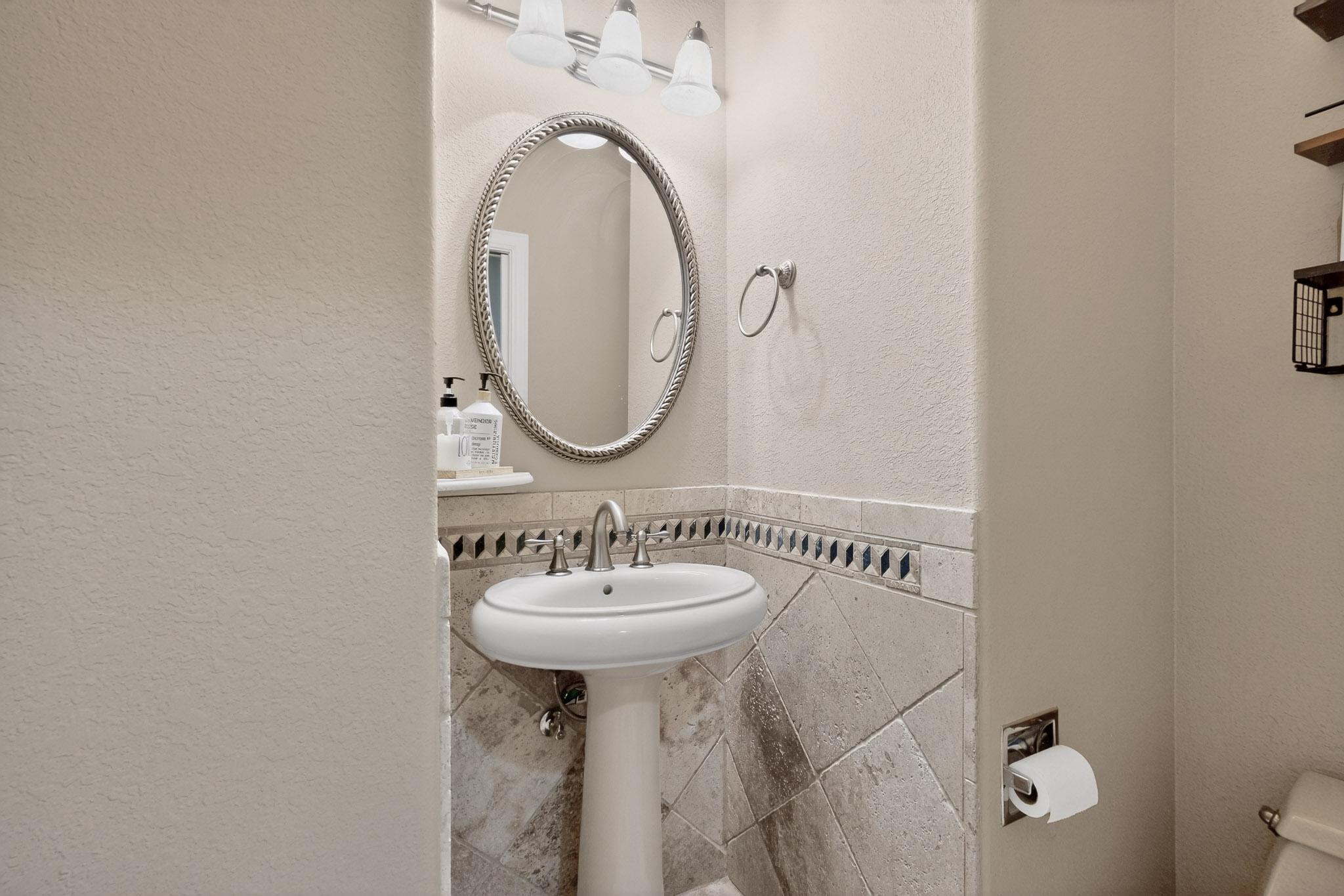 5719 Sarasota Road NE