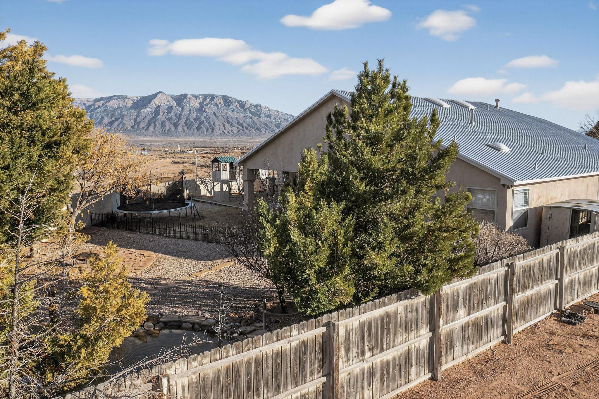 5719 Sarasota Road NE