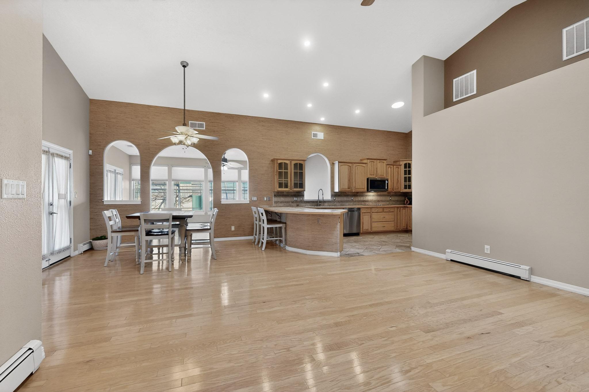 5719 Sarasota Road NE