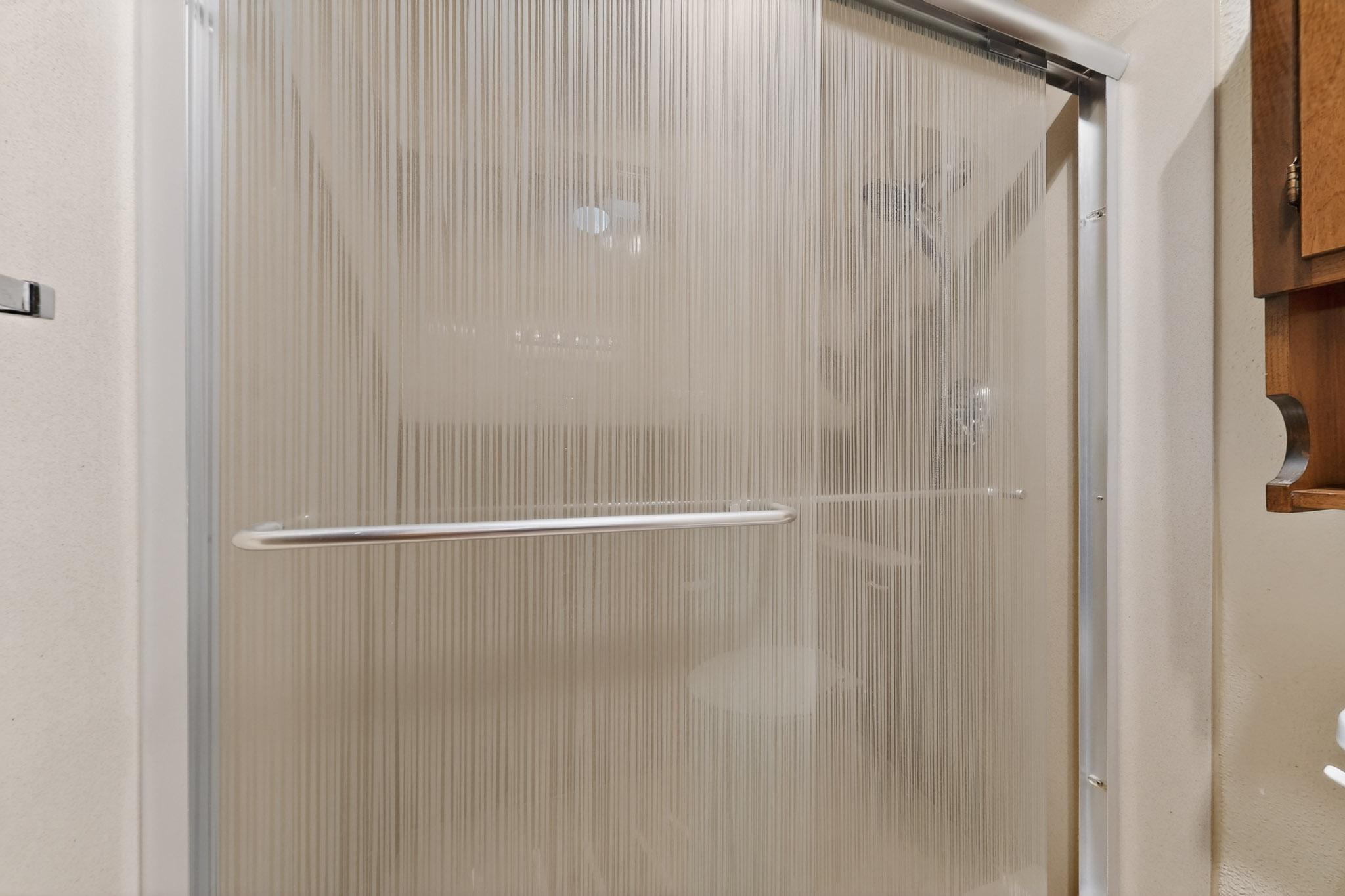 1543 Donette Place NE