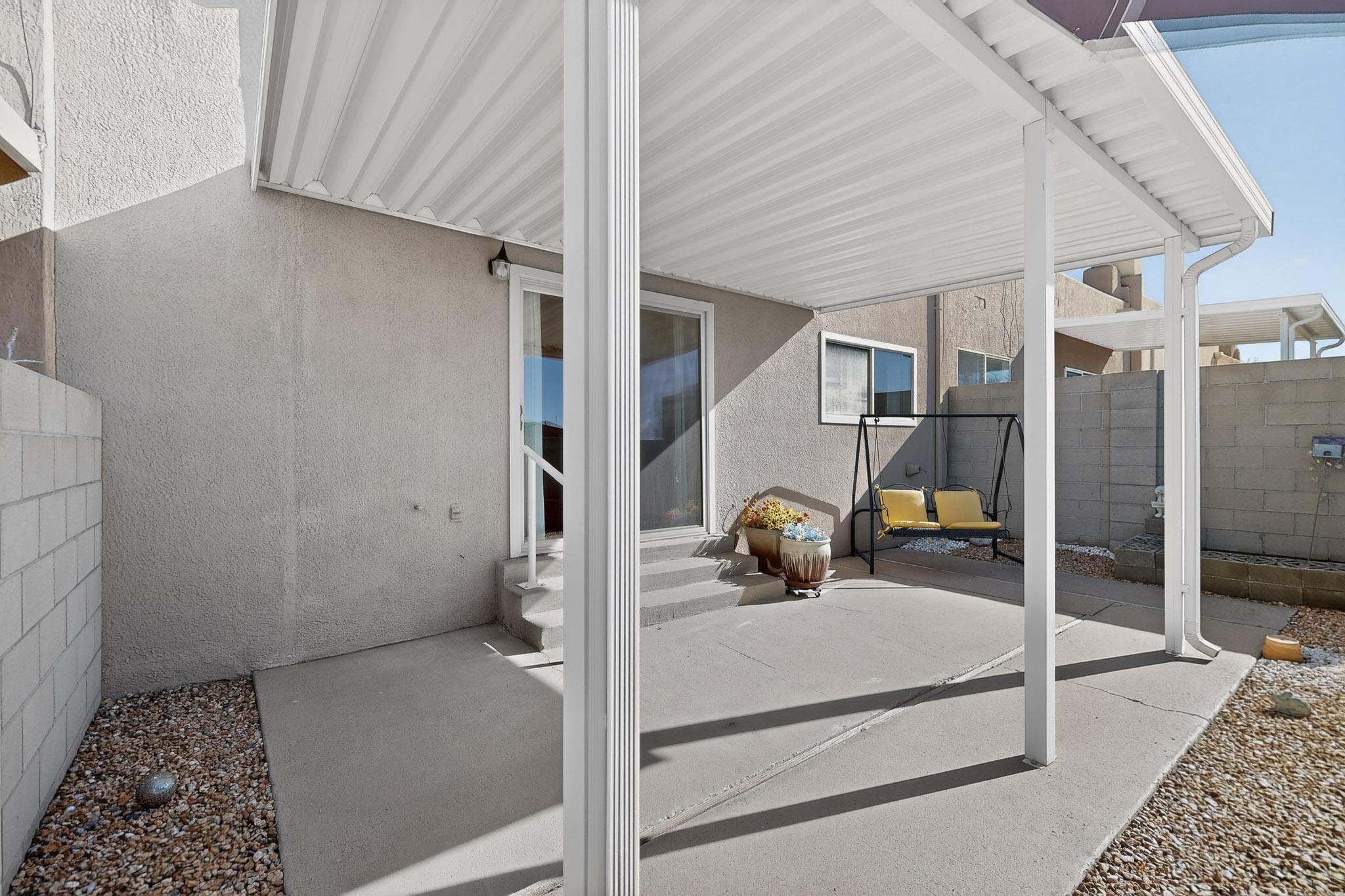 1543 Donette Place NE