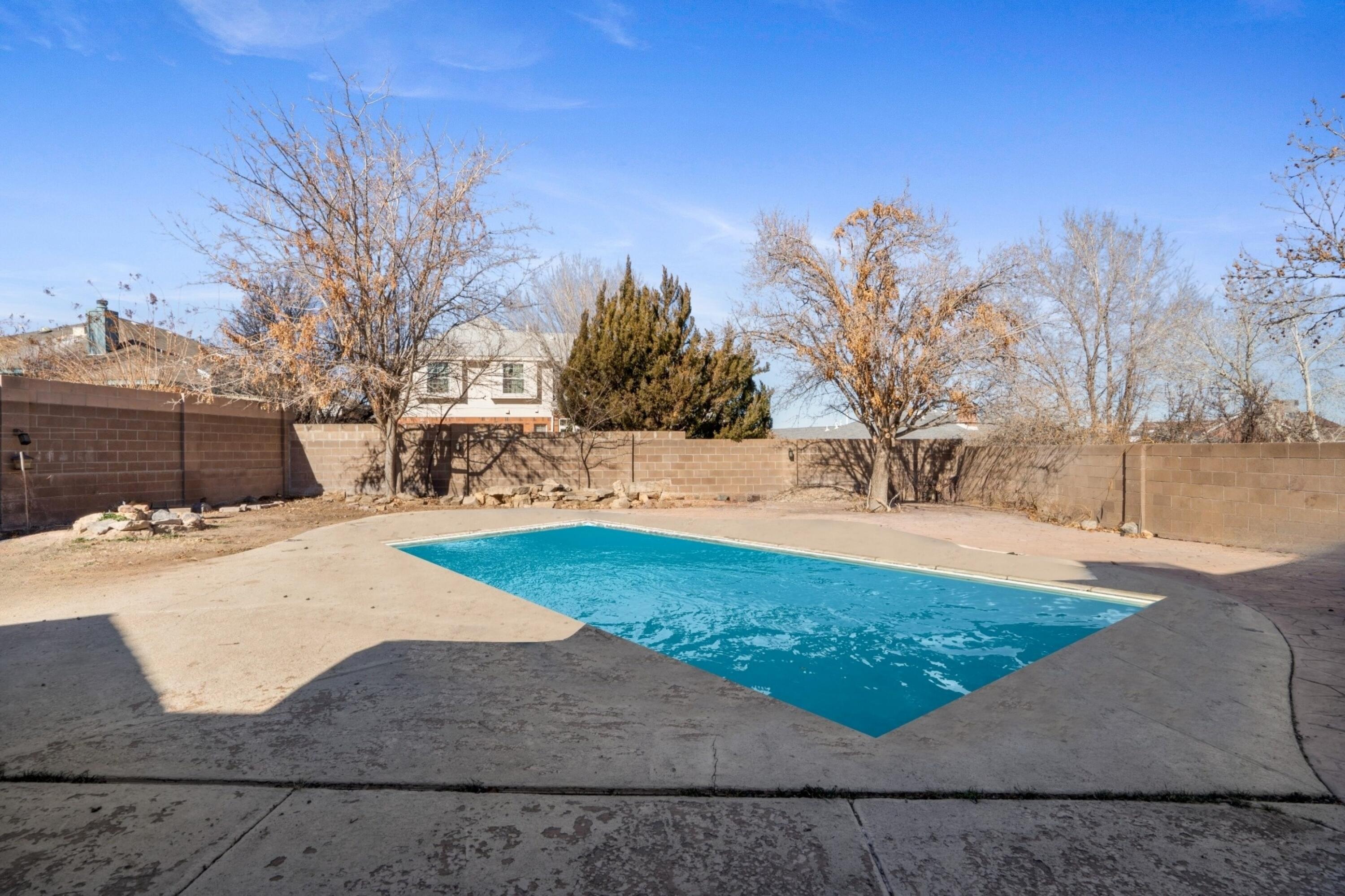 4327 Rio Colorado Road NW
