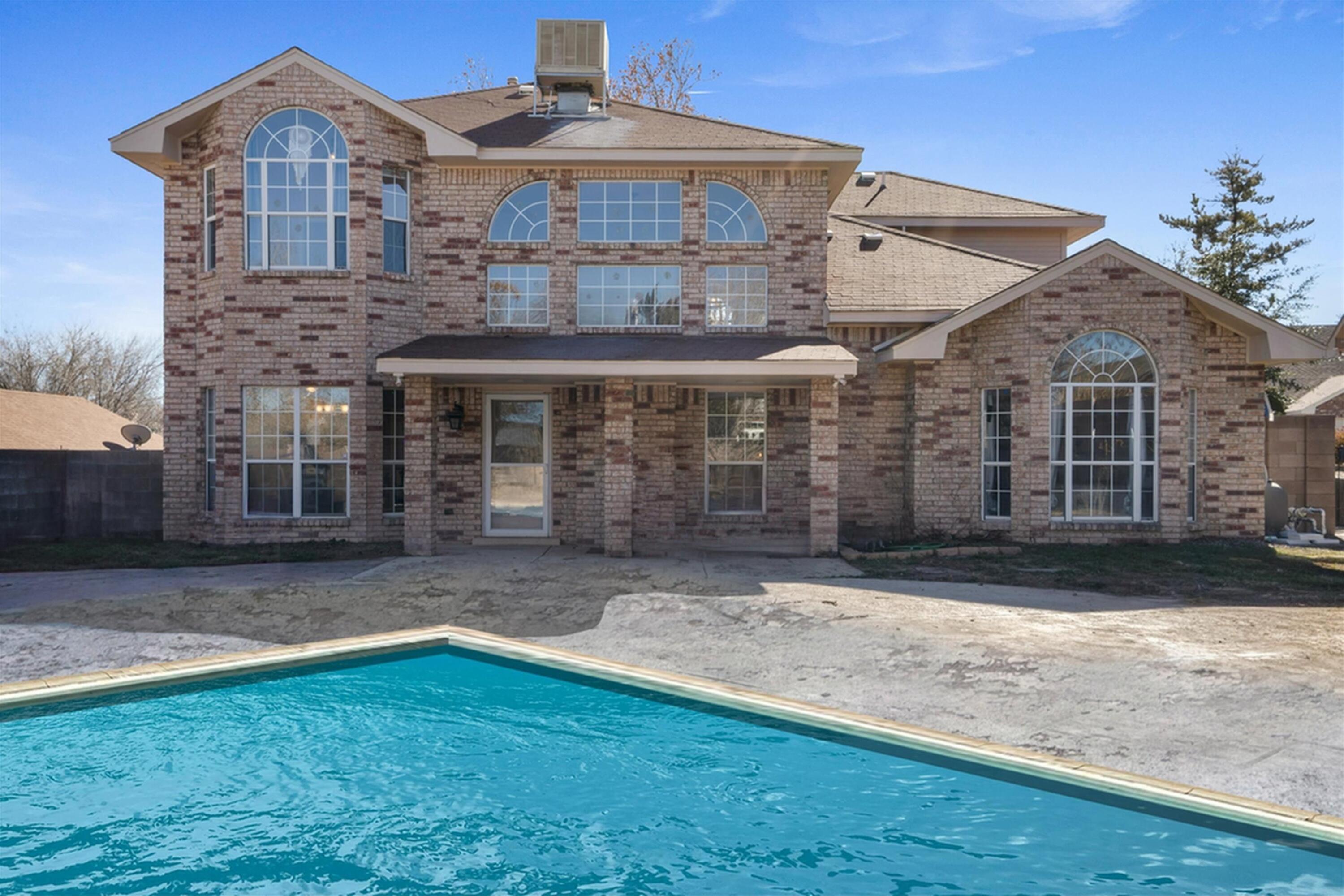 4327 Rio Colorado Road NW