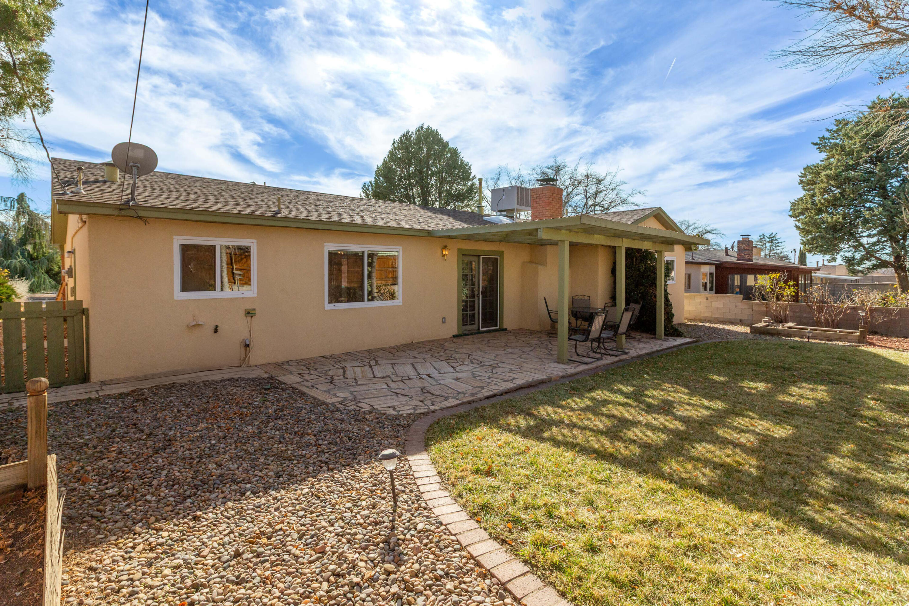 9601 Gutierrez Road NE