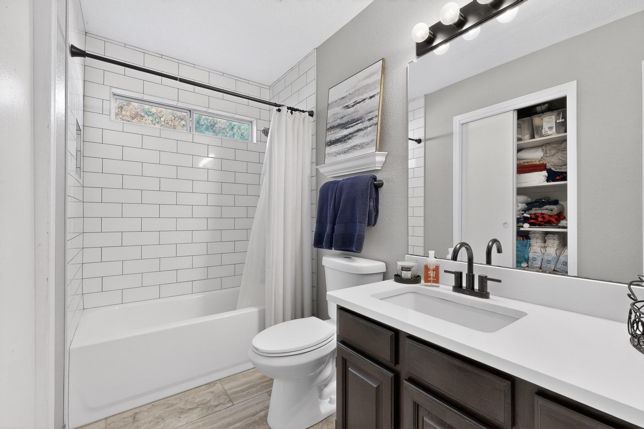 4525 Palmyra Avenue NW