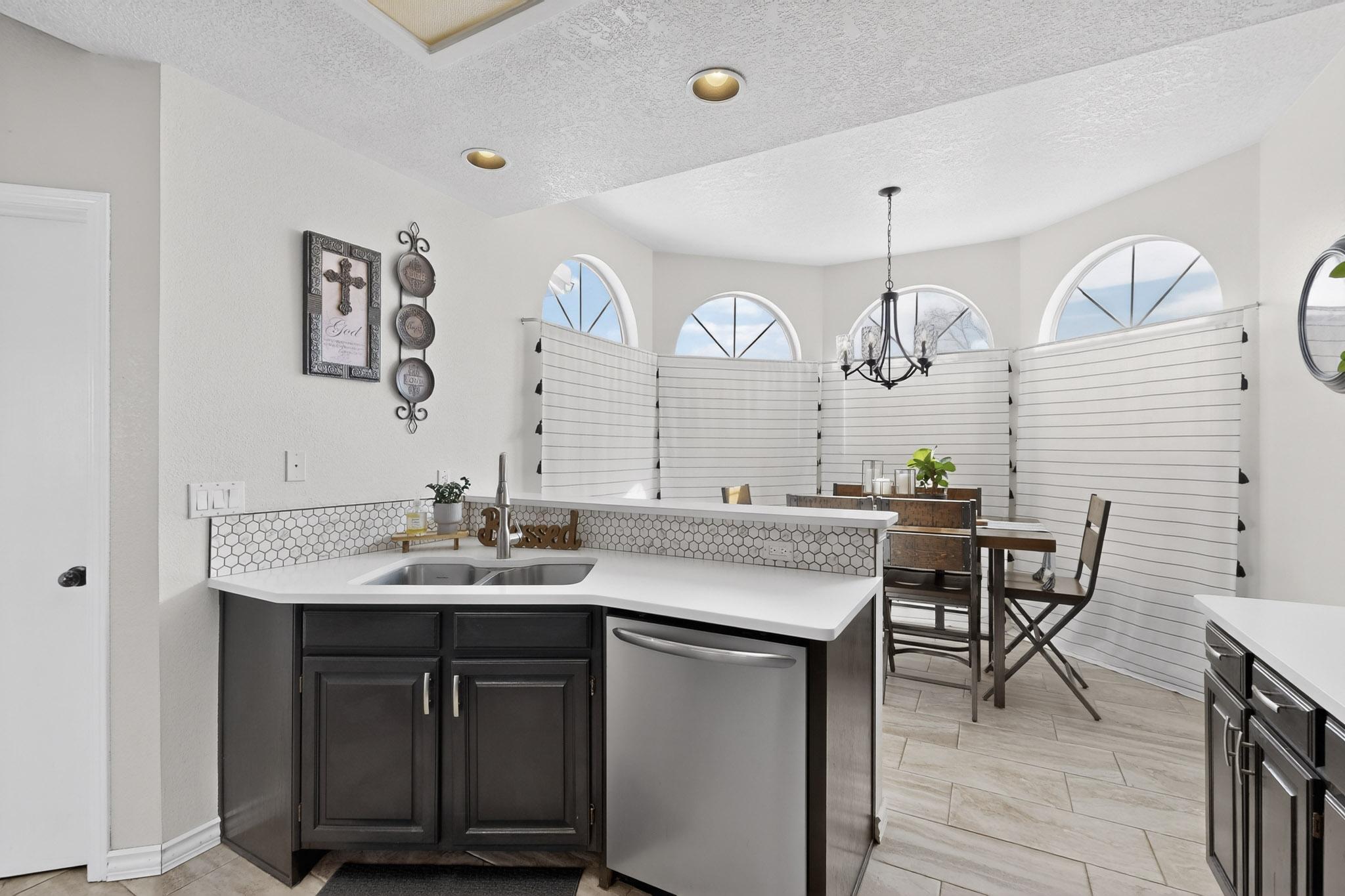 4525 Palmyra Avenue NW