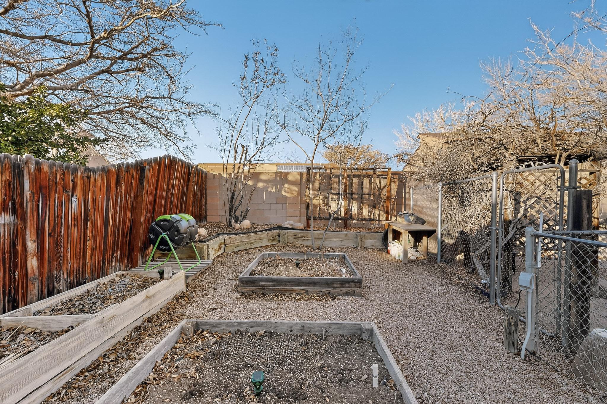 5419 Kachina Street NW