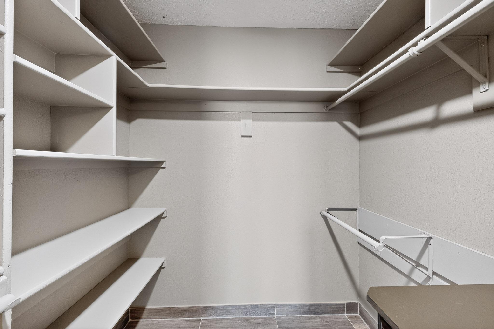 5419 Kachina Street NW