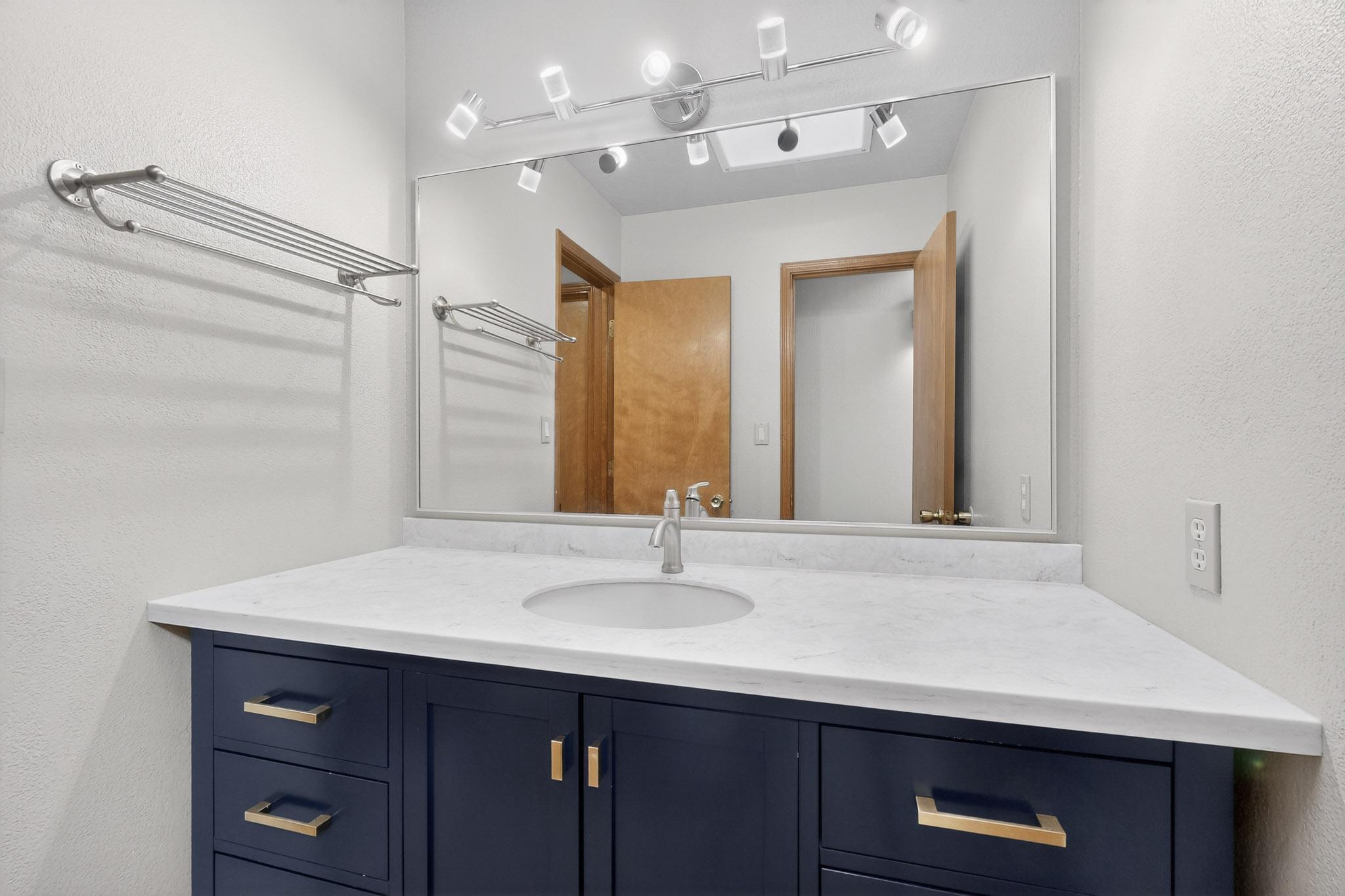 5419 Kachina Street NW