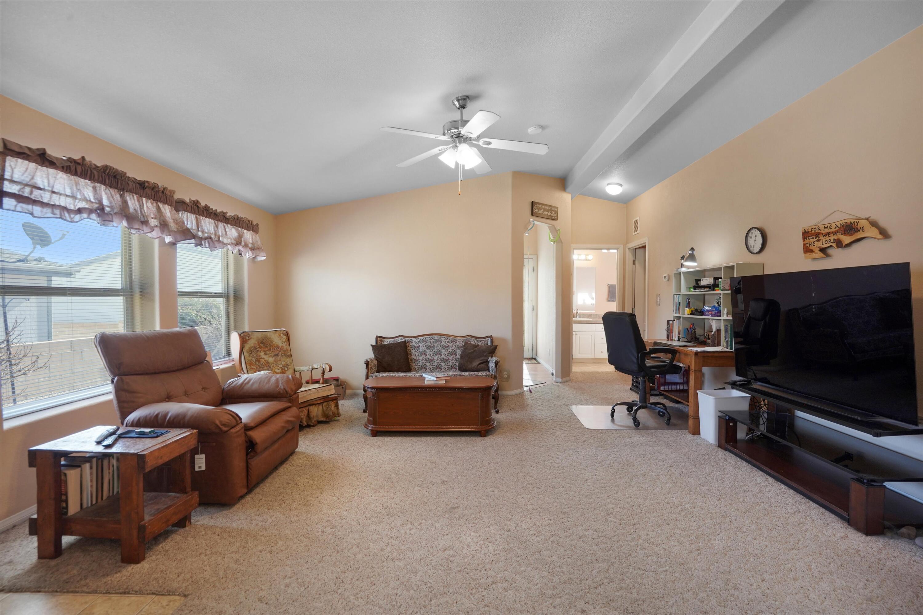 213 Sunrise Bluffs Drive