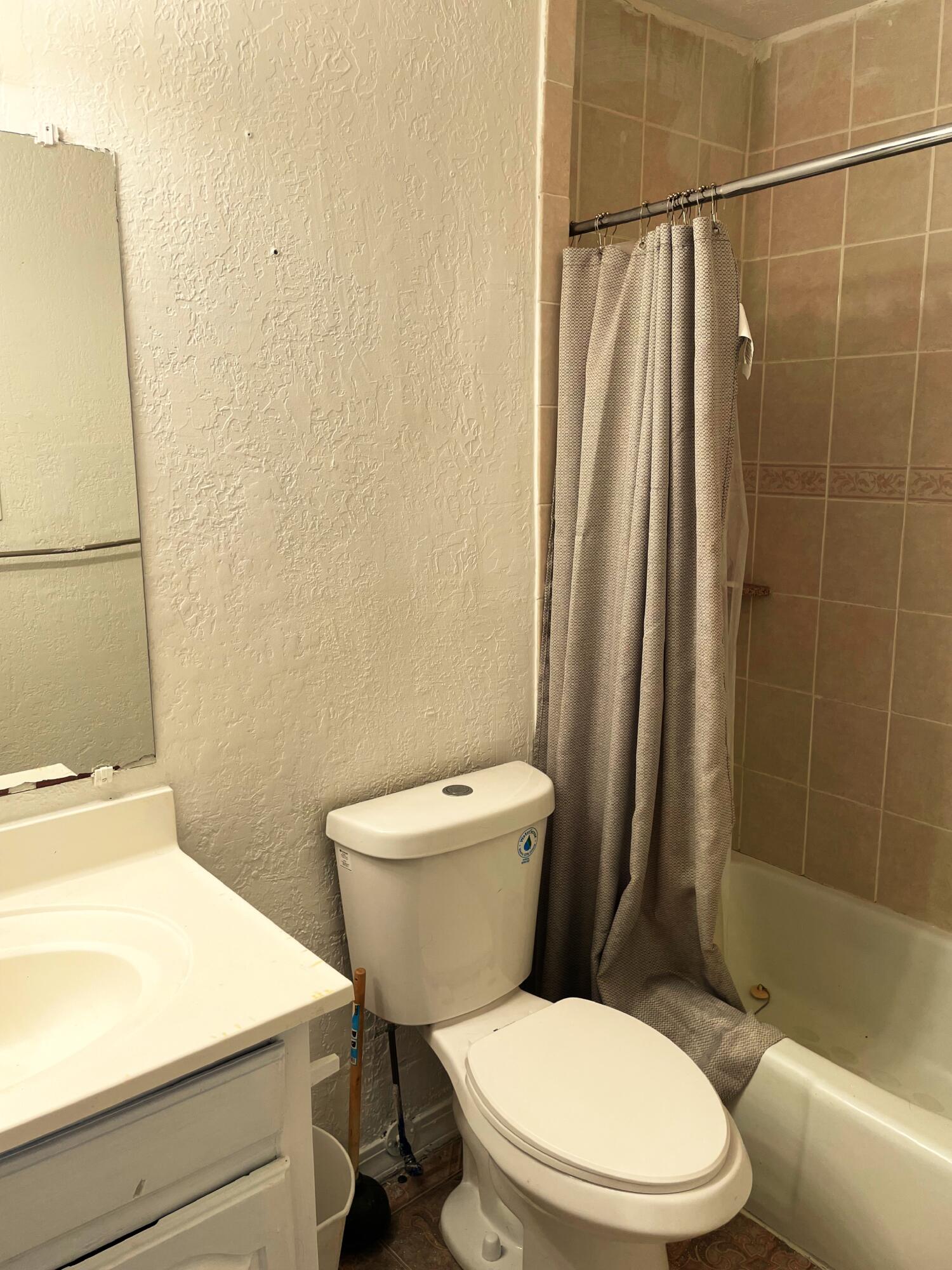 10203 Del Rey Road SW