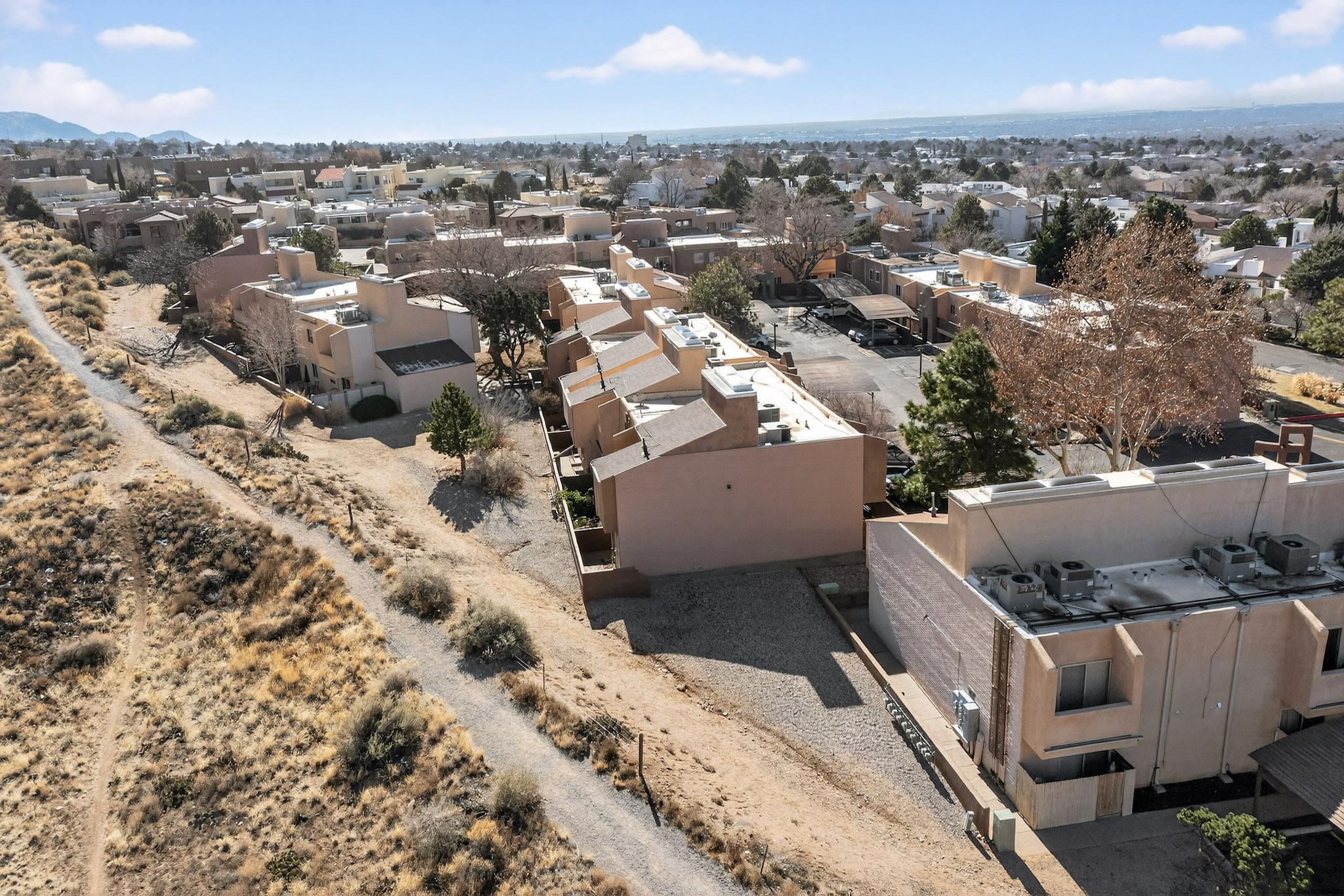 13202 Candelaria Road NE