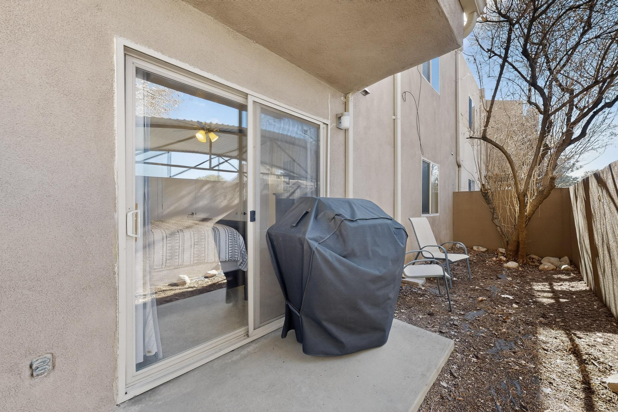 13202 Candelaria Road NE