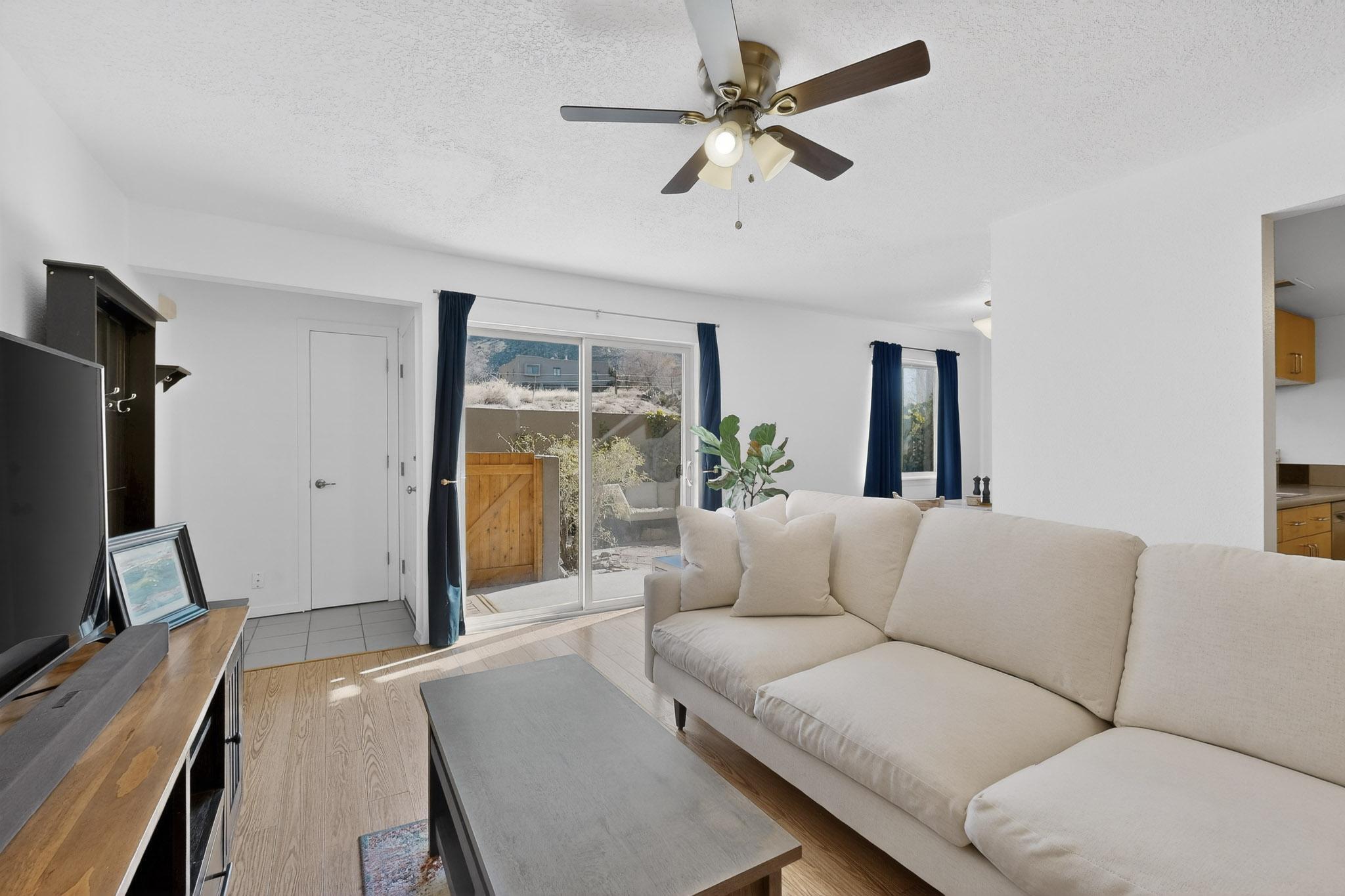 13202 Candelaria Road NE