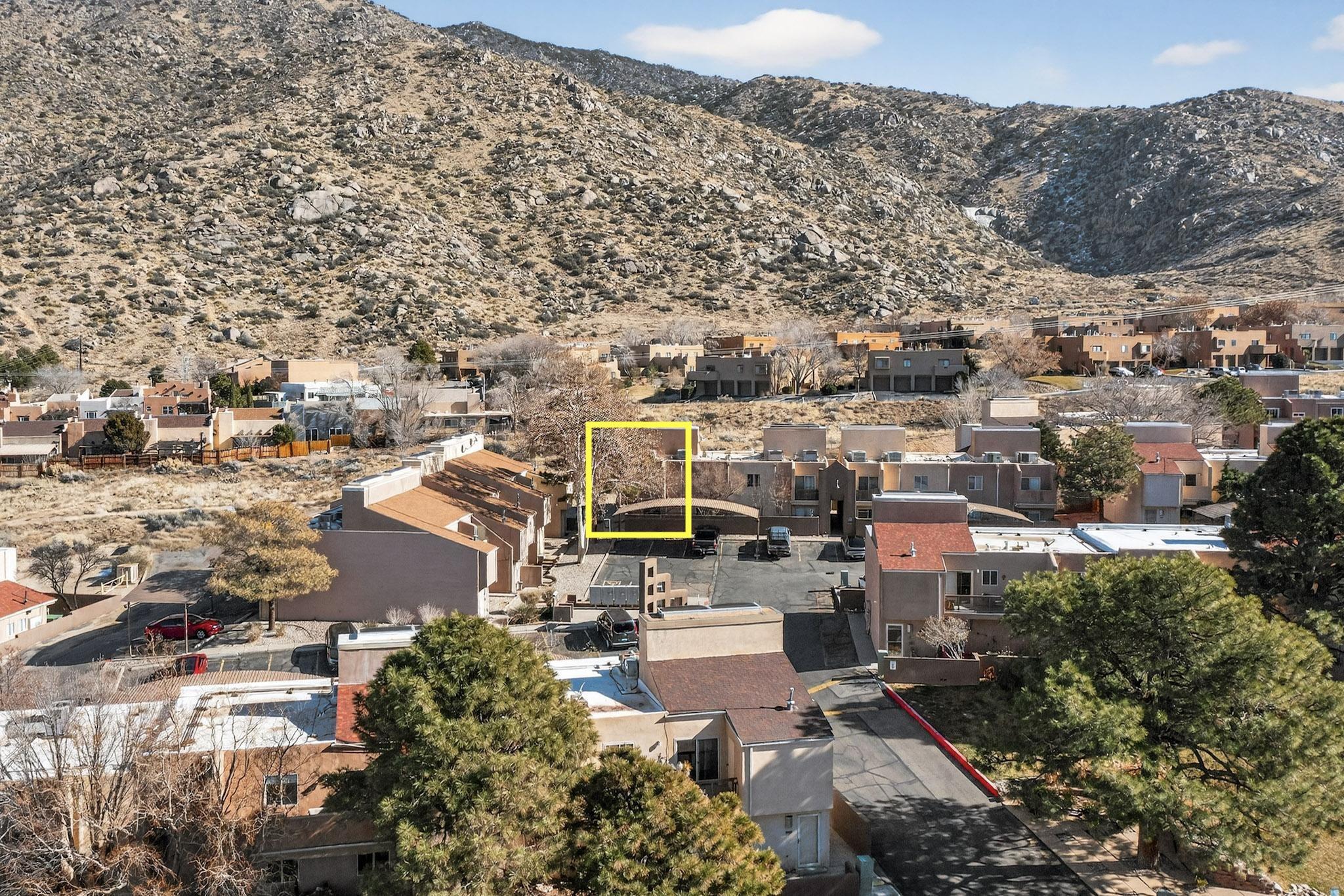 13202 Candelaria Road NE