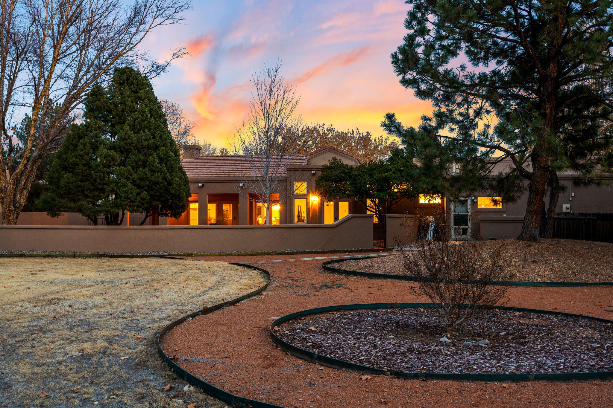 5801 Padre Roberto Road NW