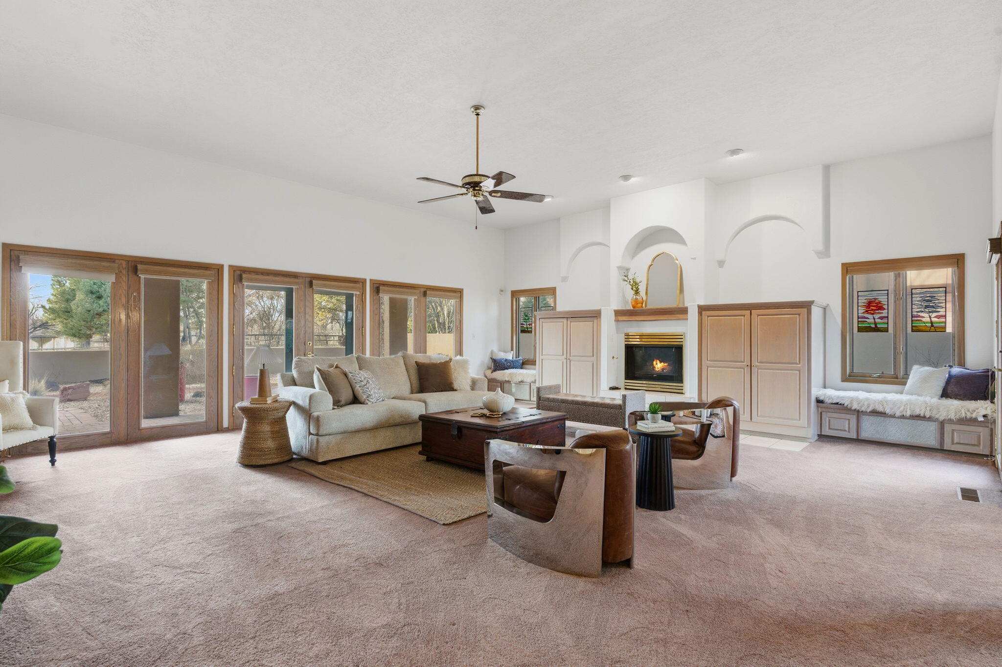 5801 Padre Roberto Road NW