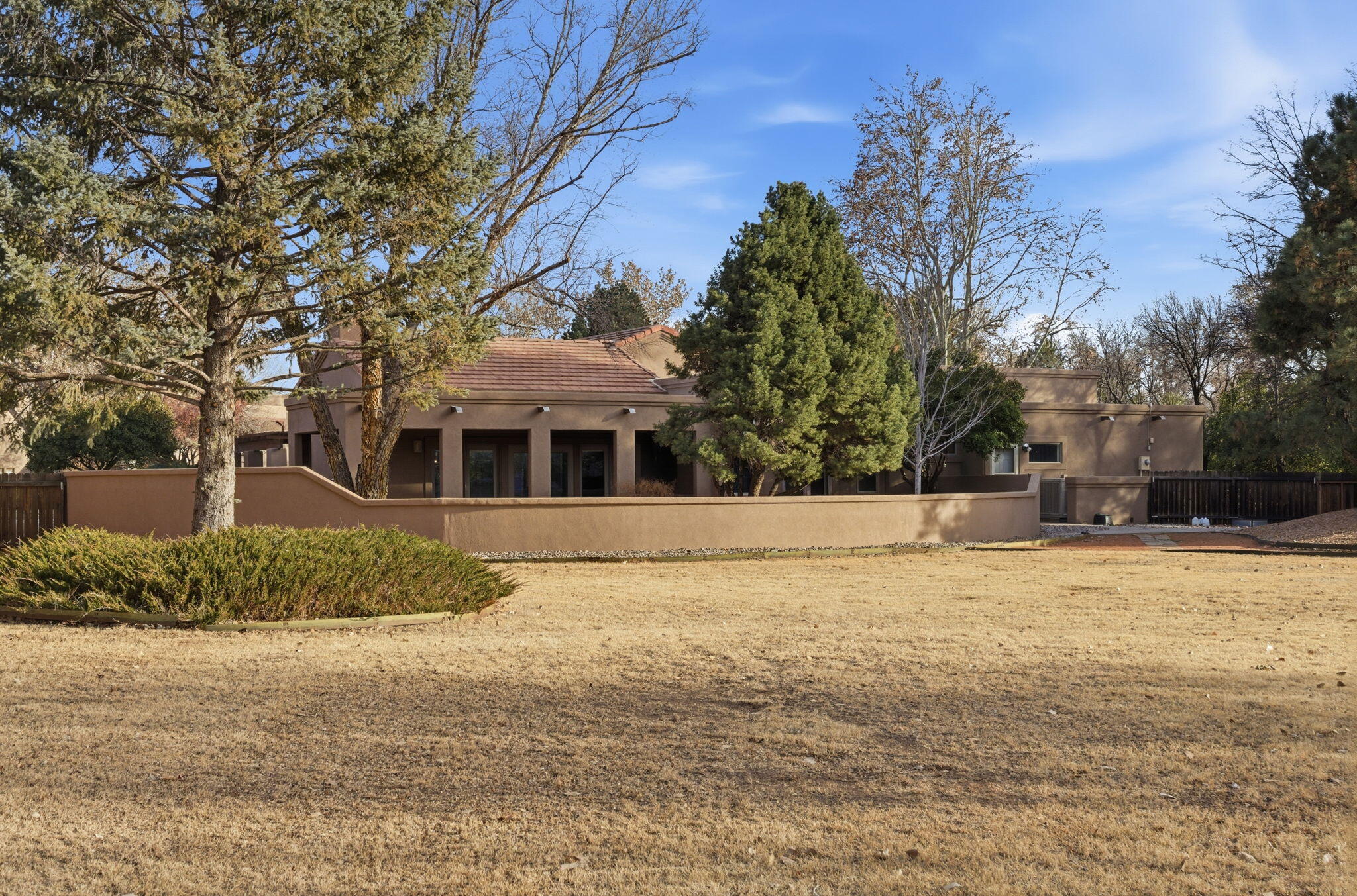 5801 Padre Roberto Road NW