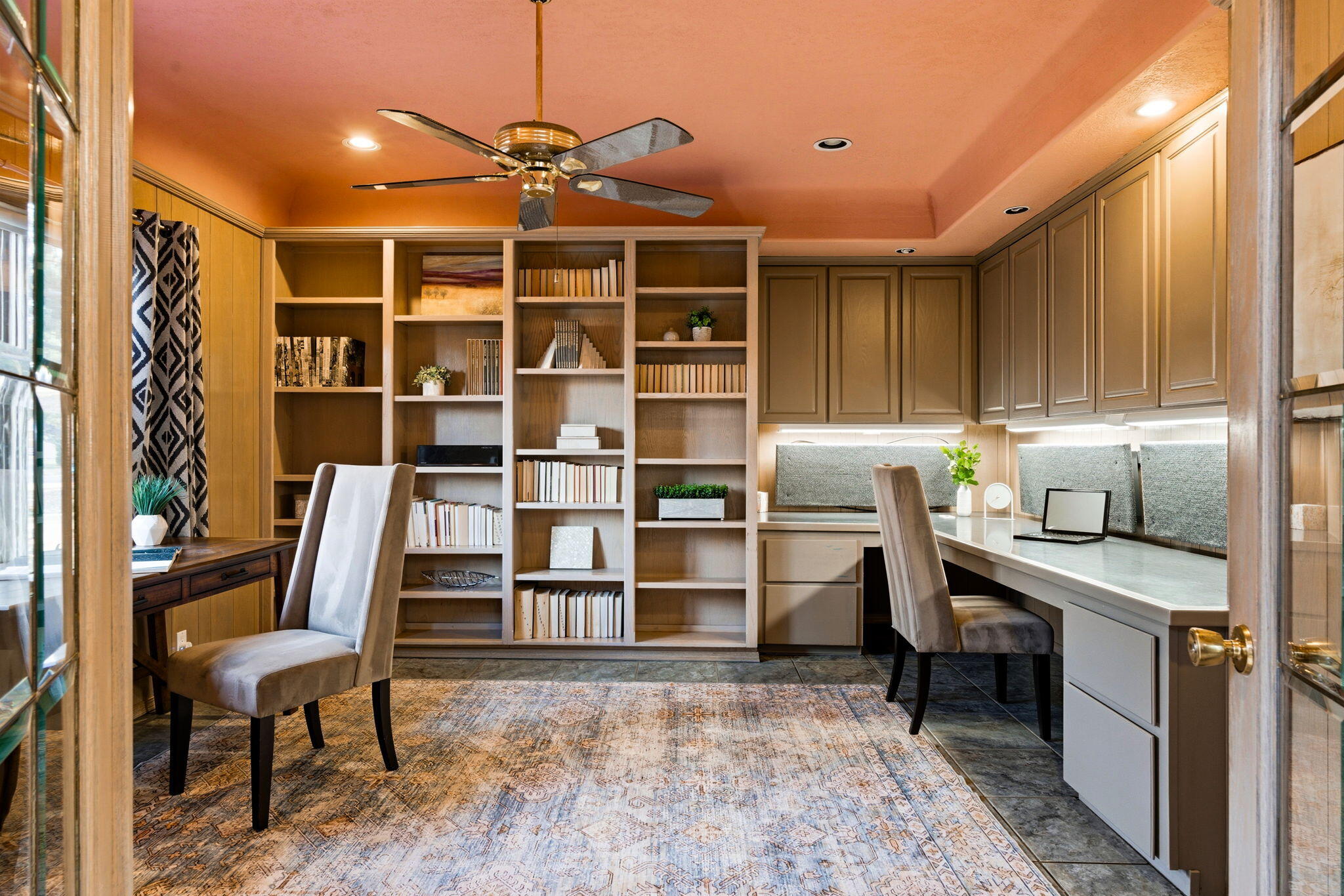 5801 Padre Roberto Road NW