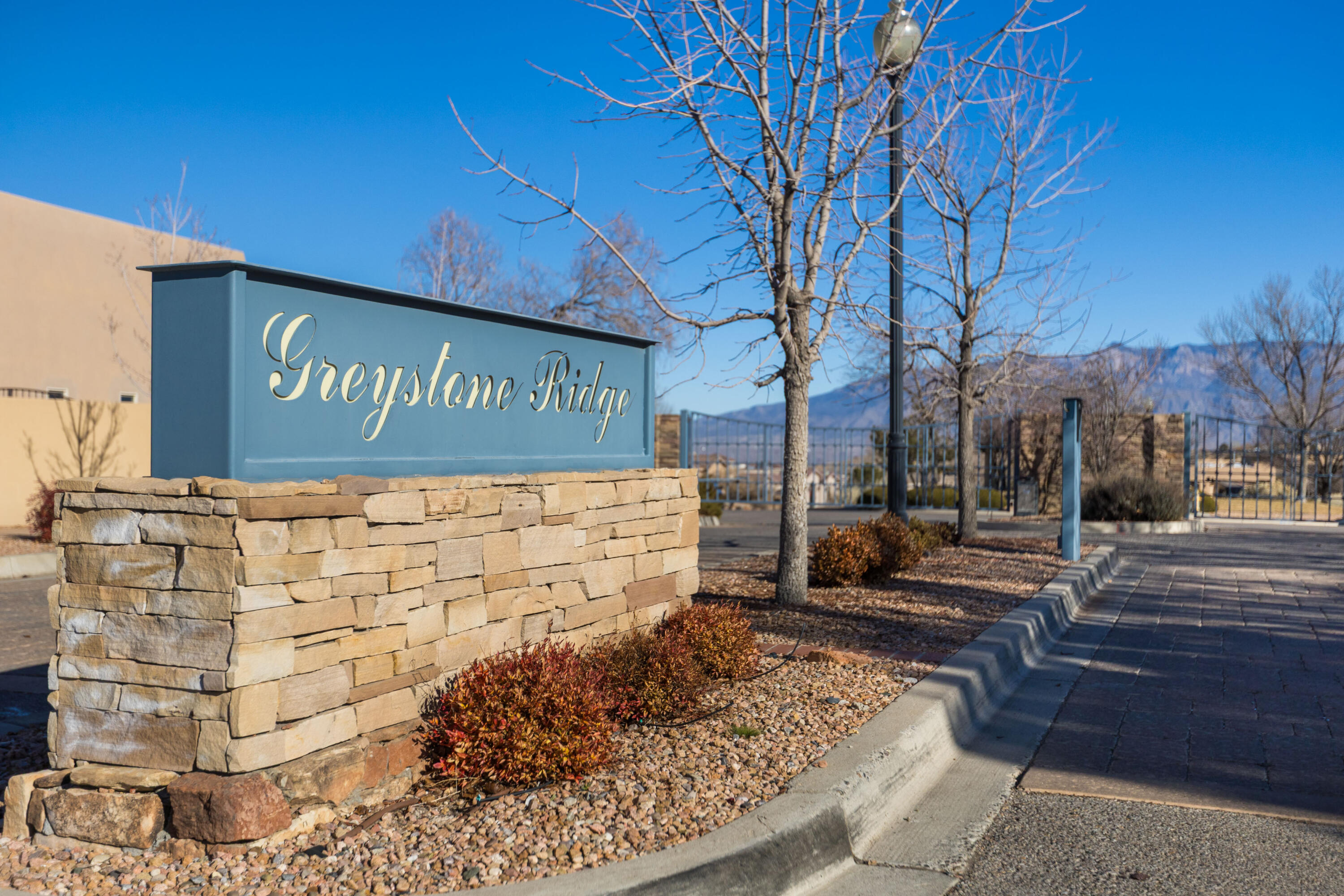 3605 Greystone Ridge Drive SE