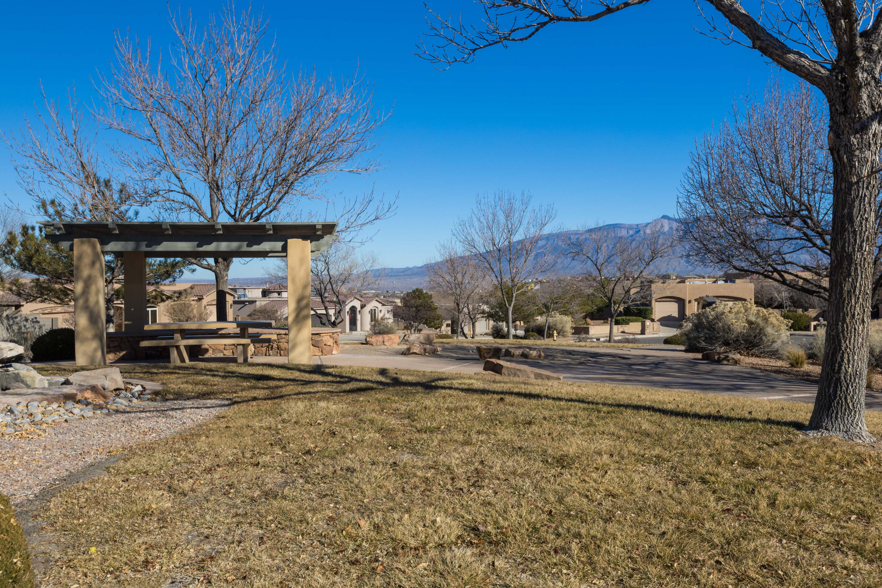 3605 Greystone Ridge Drive SE