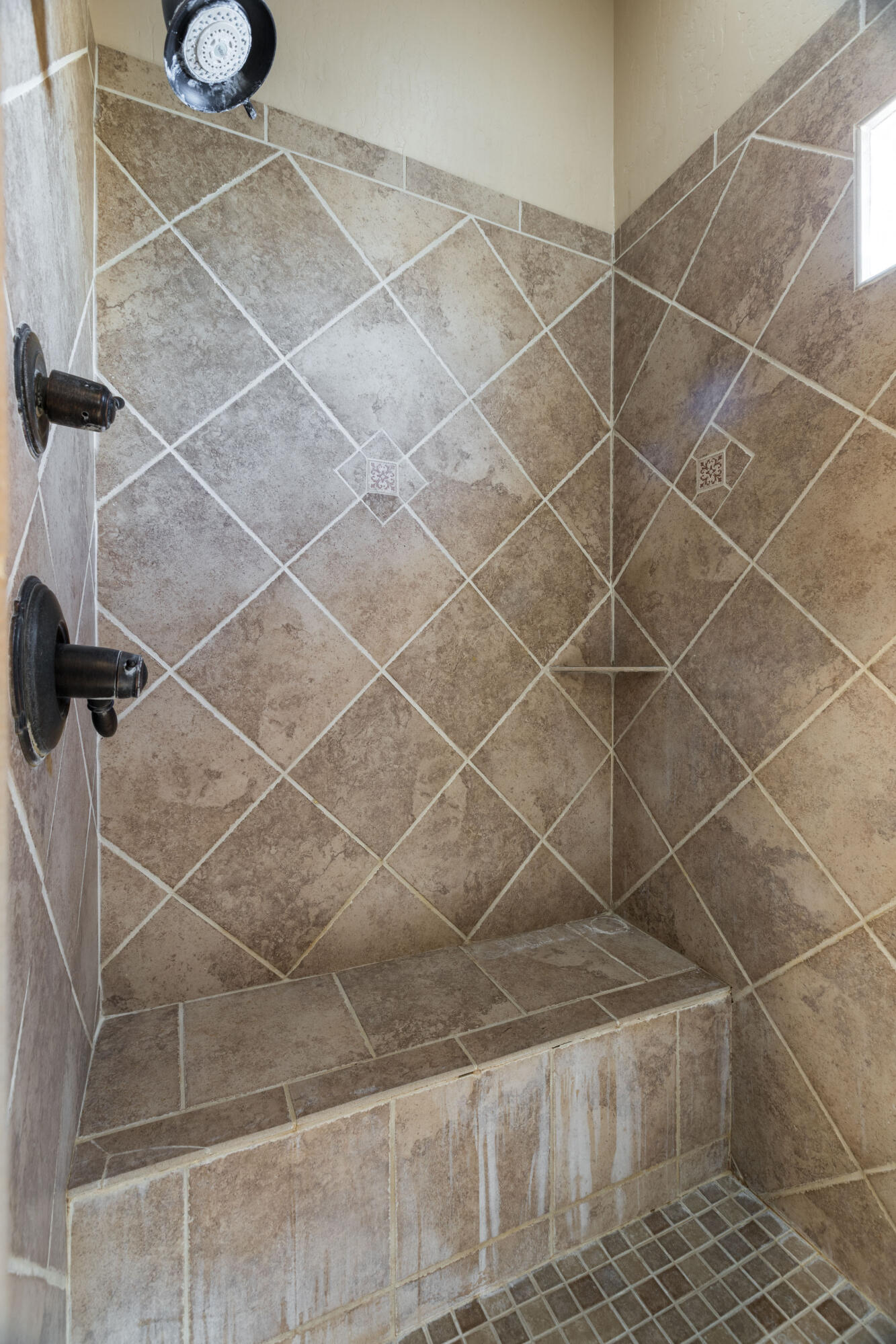 3605 Greystone Ridge Drive SE