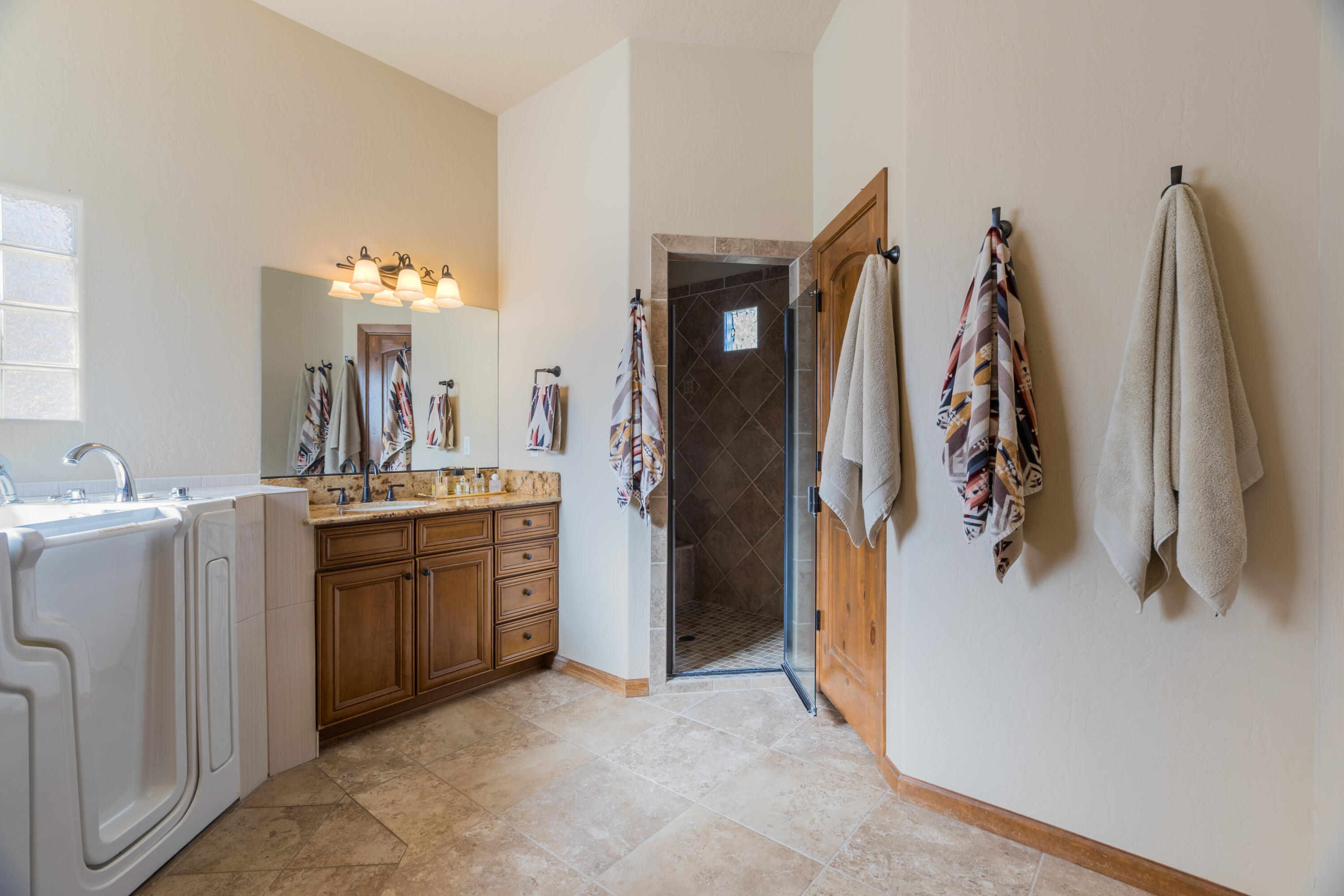 3605 Greystone Ridge Drive SE