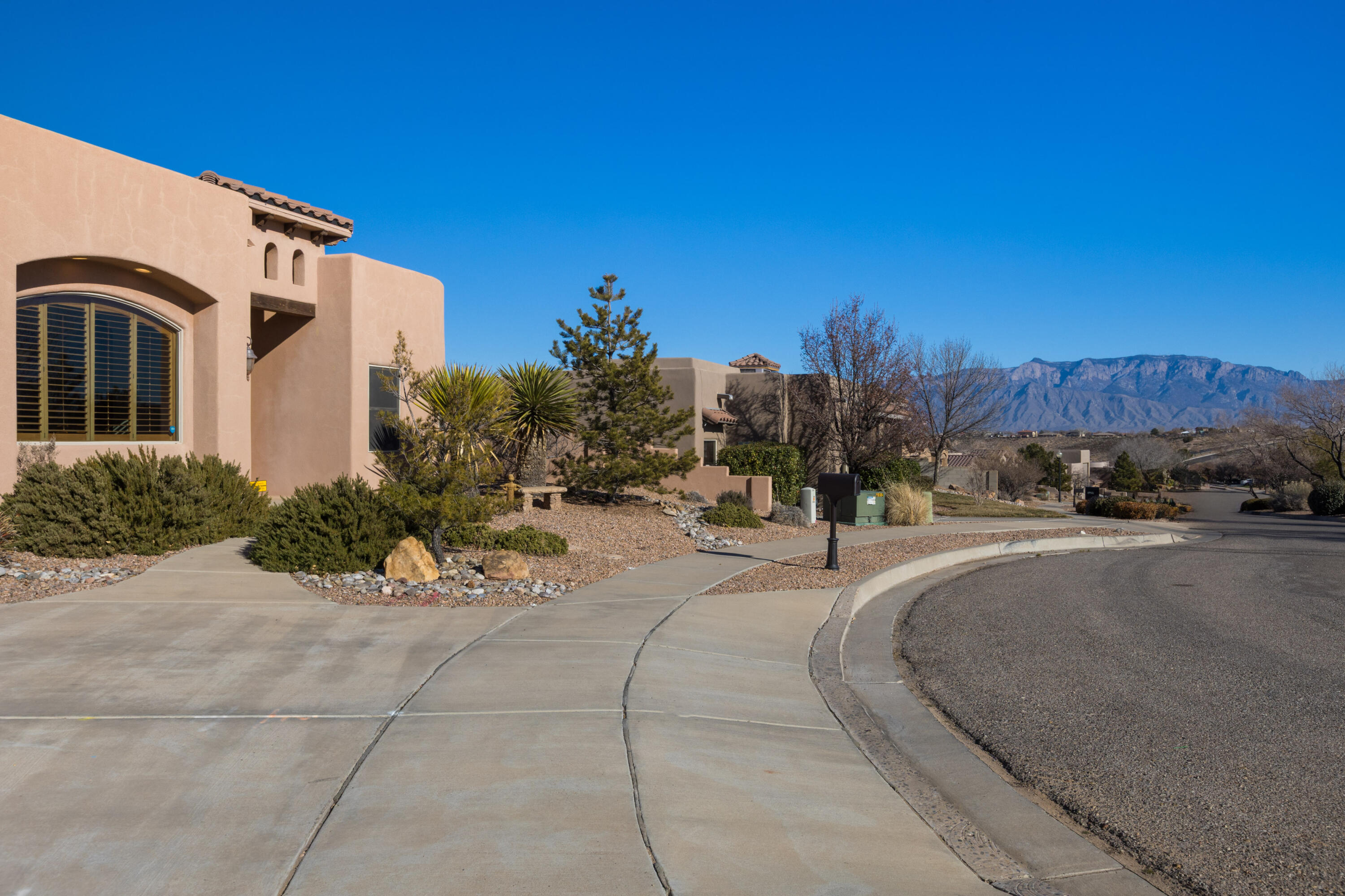 3605 Greystone Ridge Drive SE