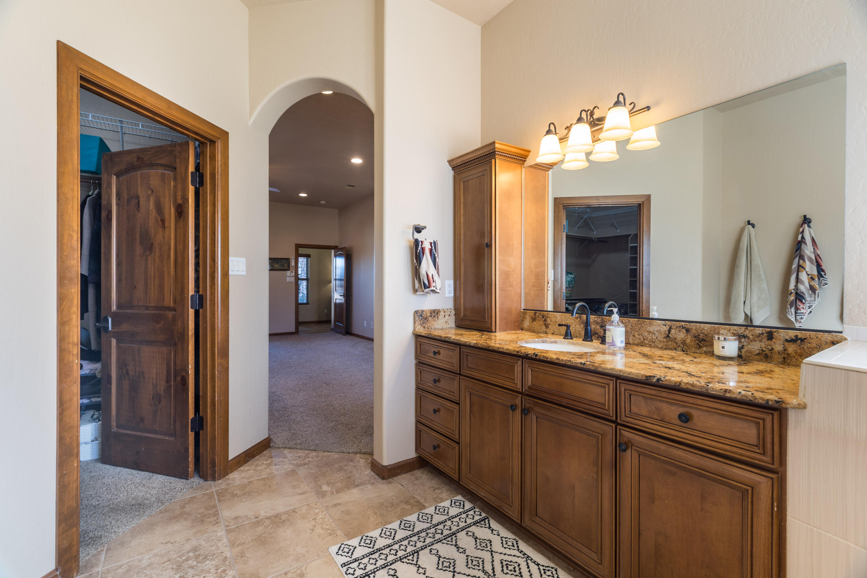 3605 Greystone Ridge Drive SE