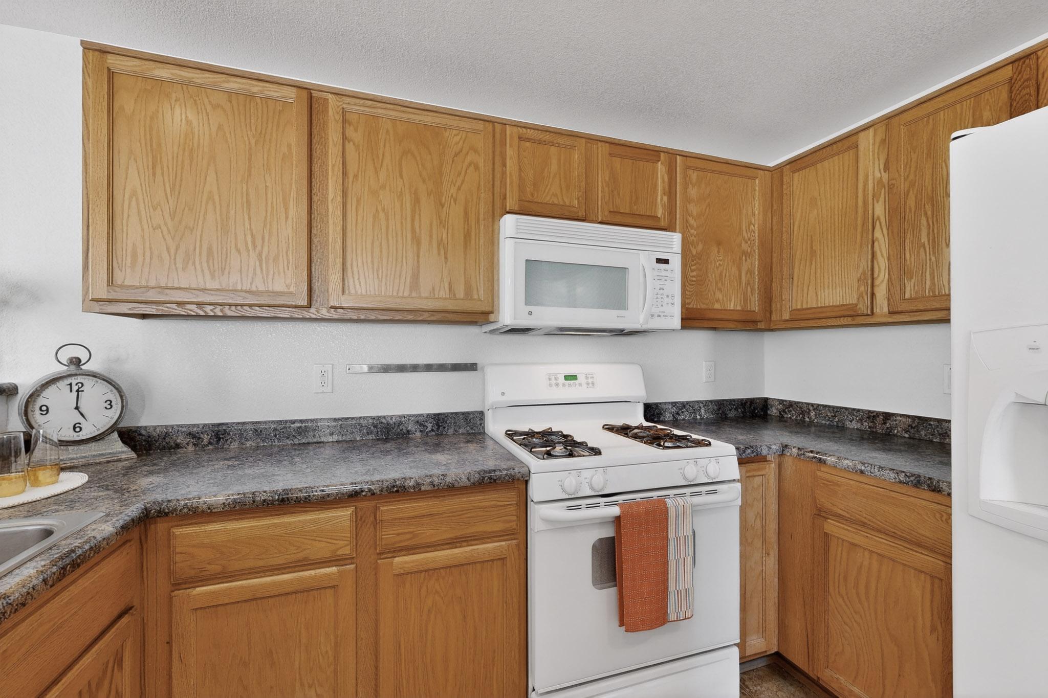 6800 Vista Del Norte Road NE # 1121