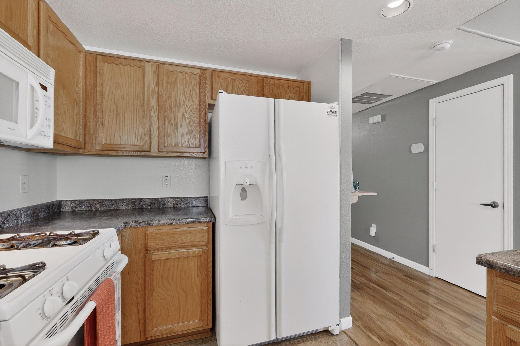 6800 Vista Del Norte Road NE # 1121