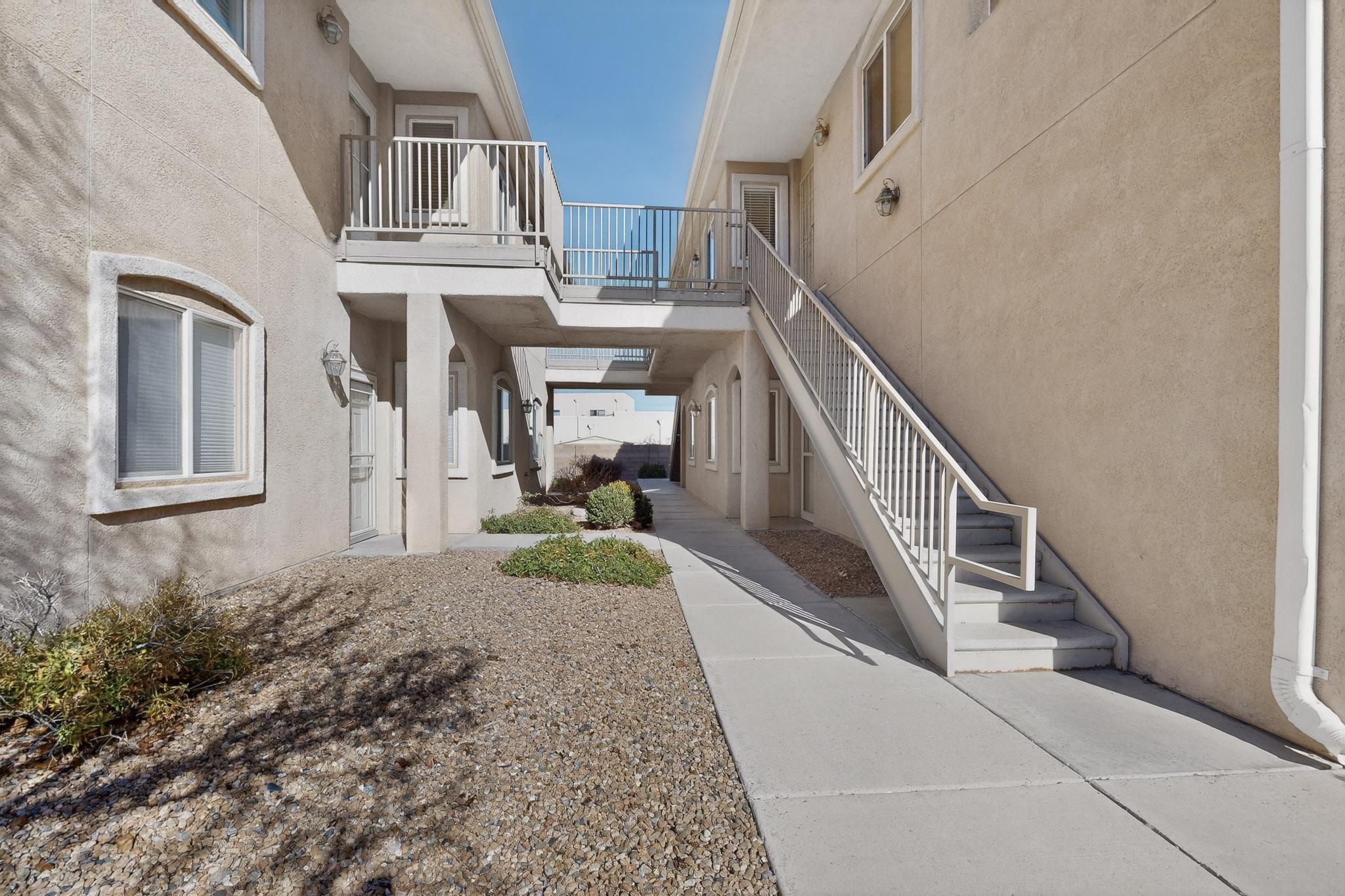 6800 Vista Del Norte Road NE # 1121