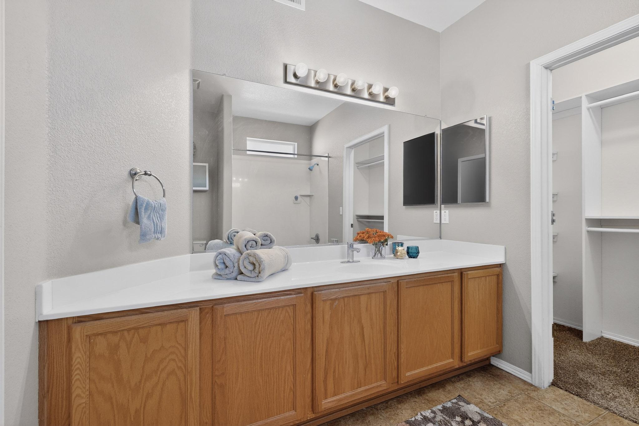 6800 Vista Del Norte Road NE # 1121