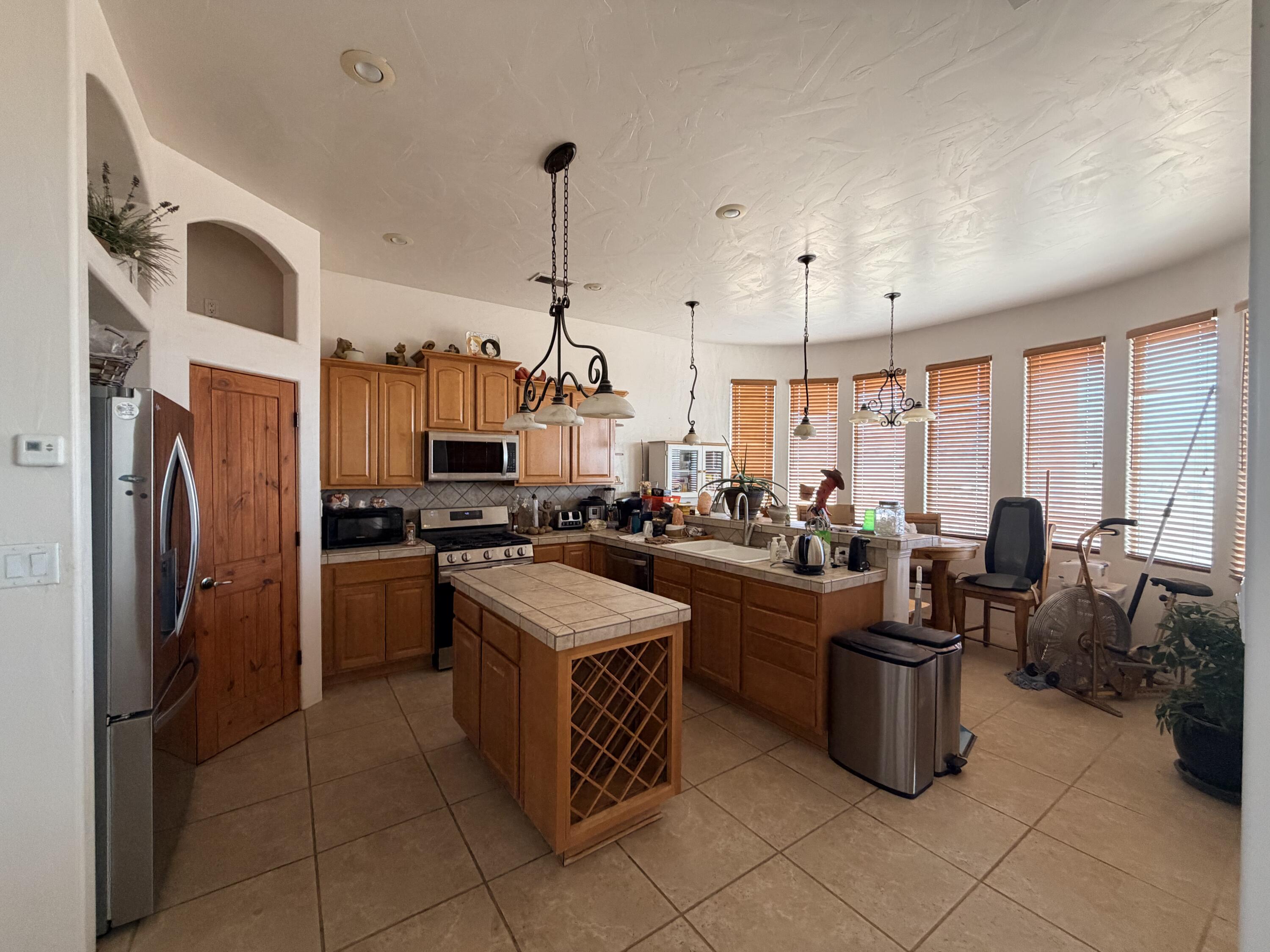 5610 Cody Road NE