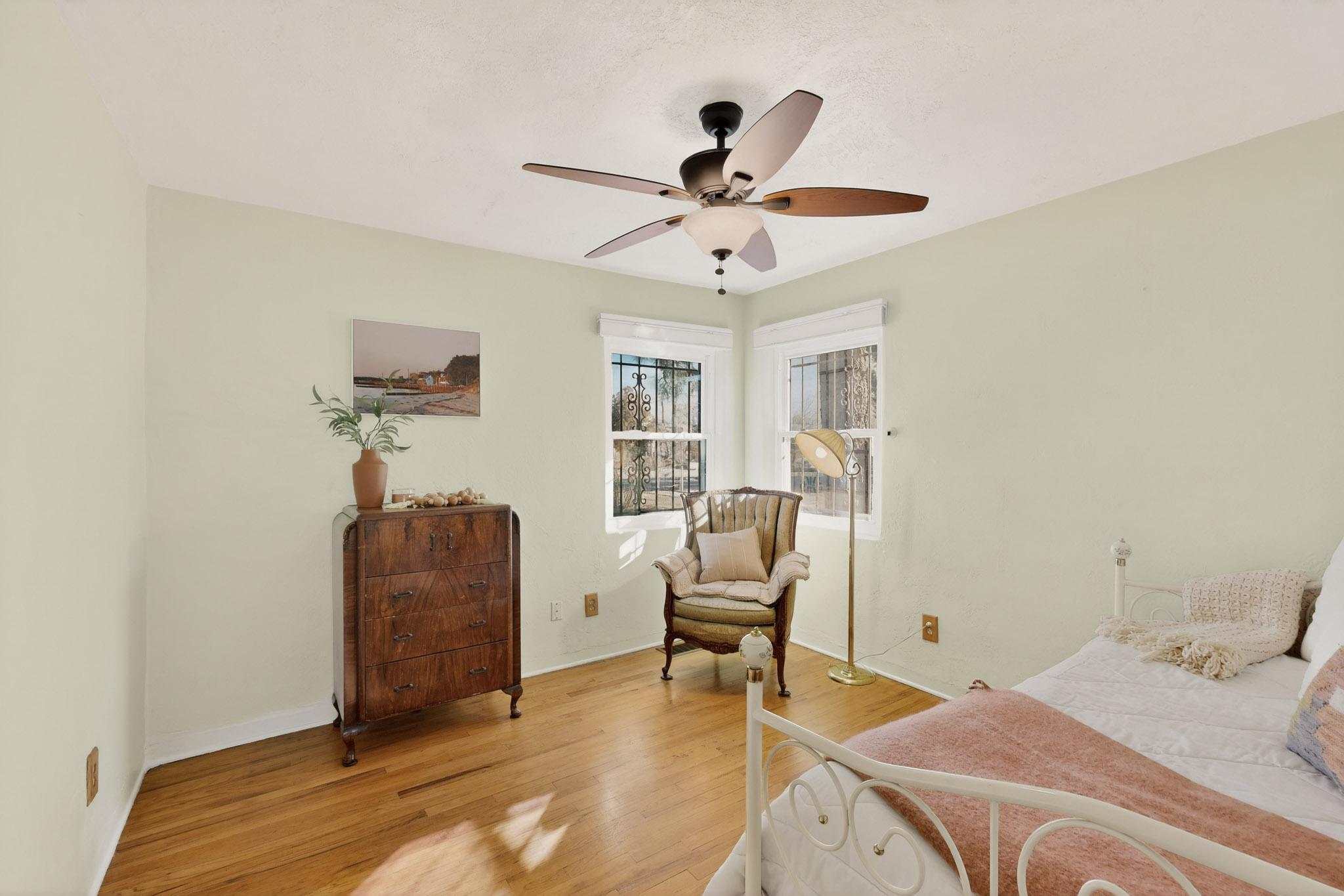 701 Alvarado Drive SE