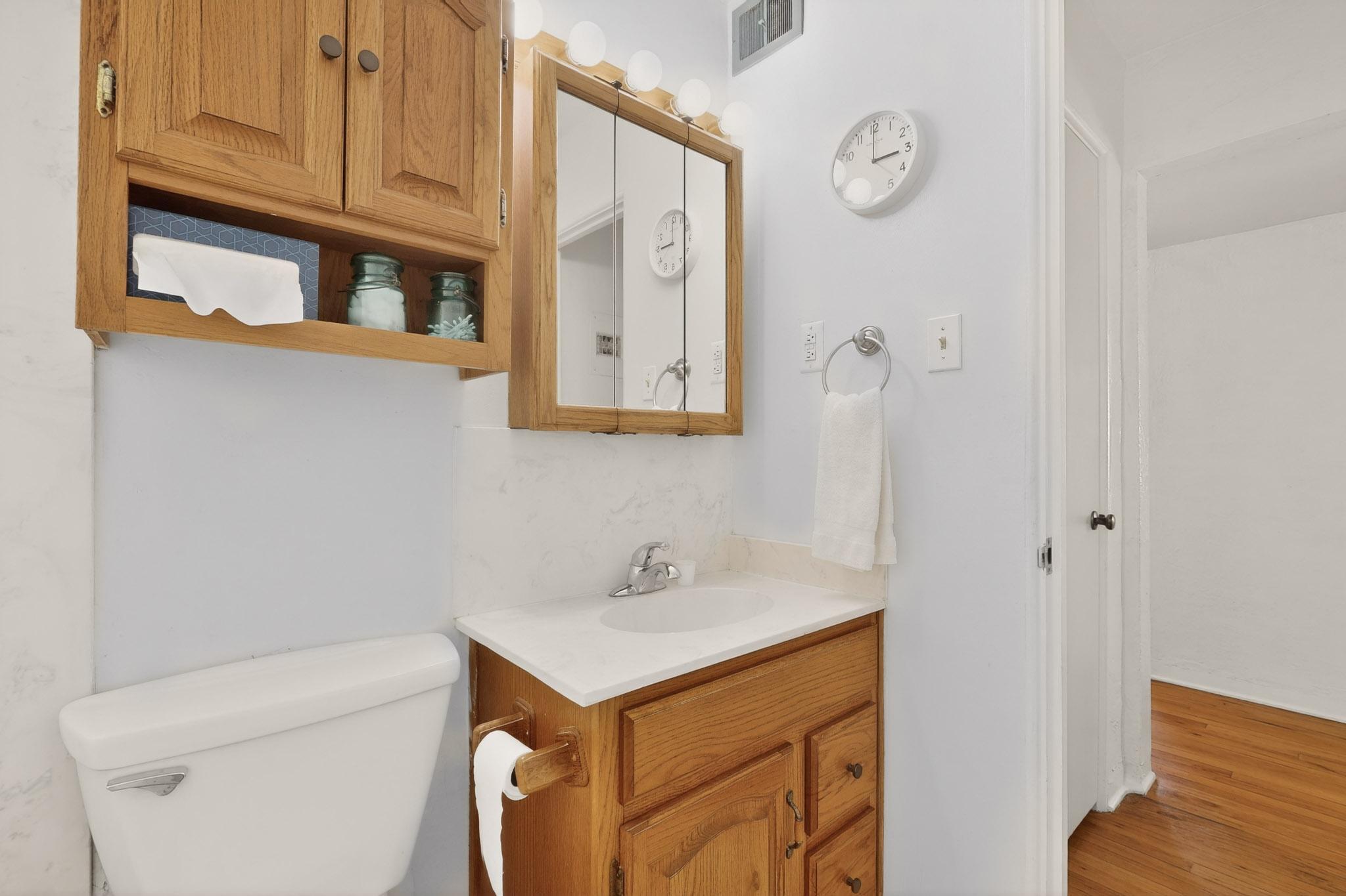 701 Alvarado Drive SE