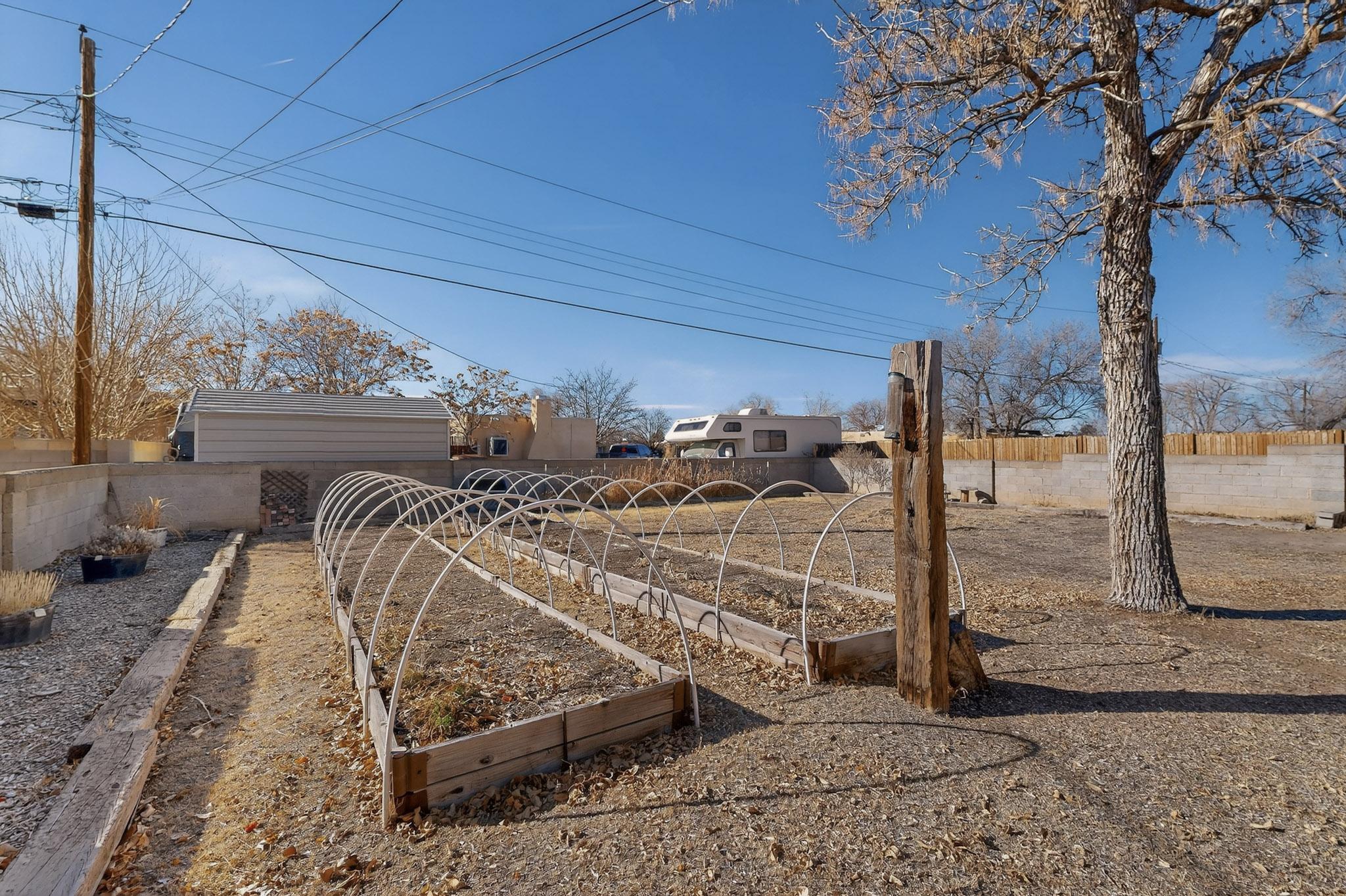 701 Alvarado Drive SE