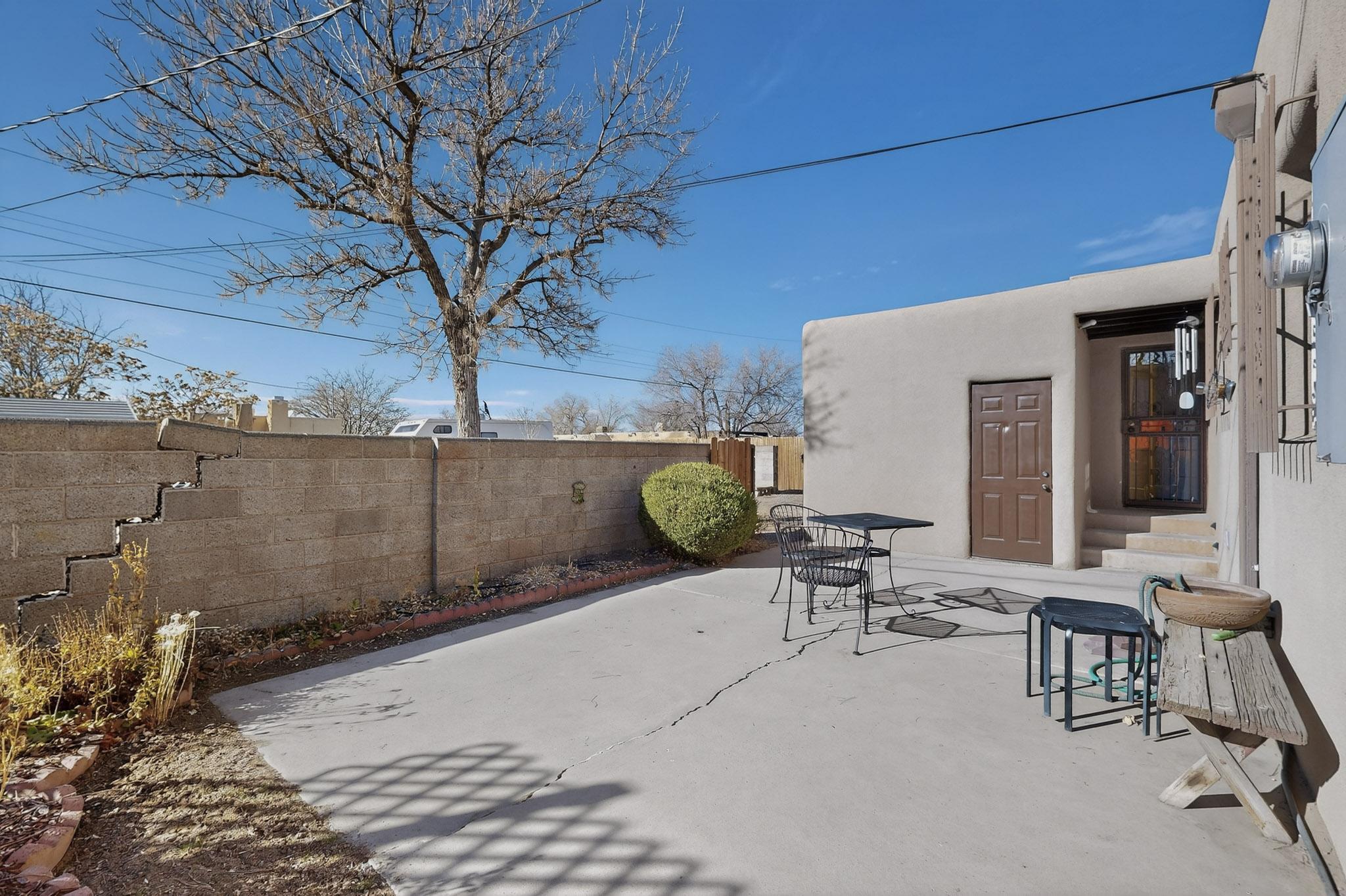 701 Alvarado Drive SE