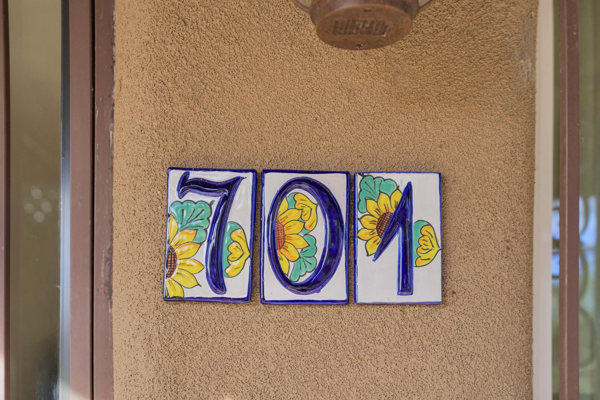 701 Alvarado Drive SE