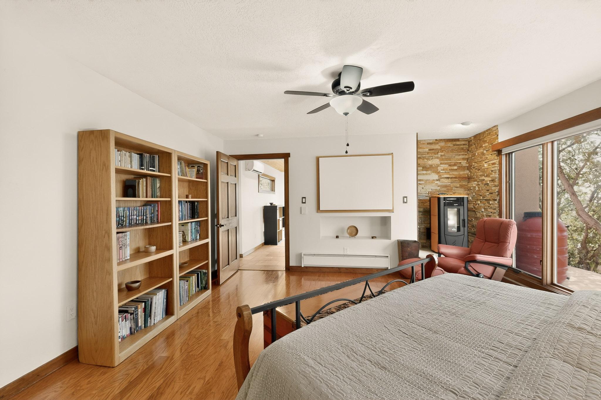 42 Cedar Hill Place NE