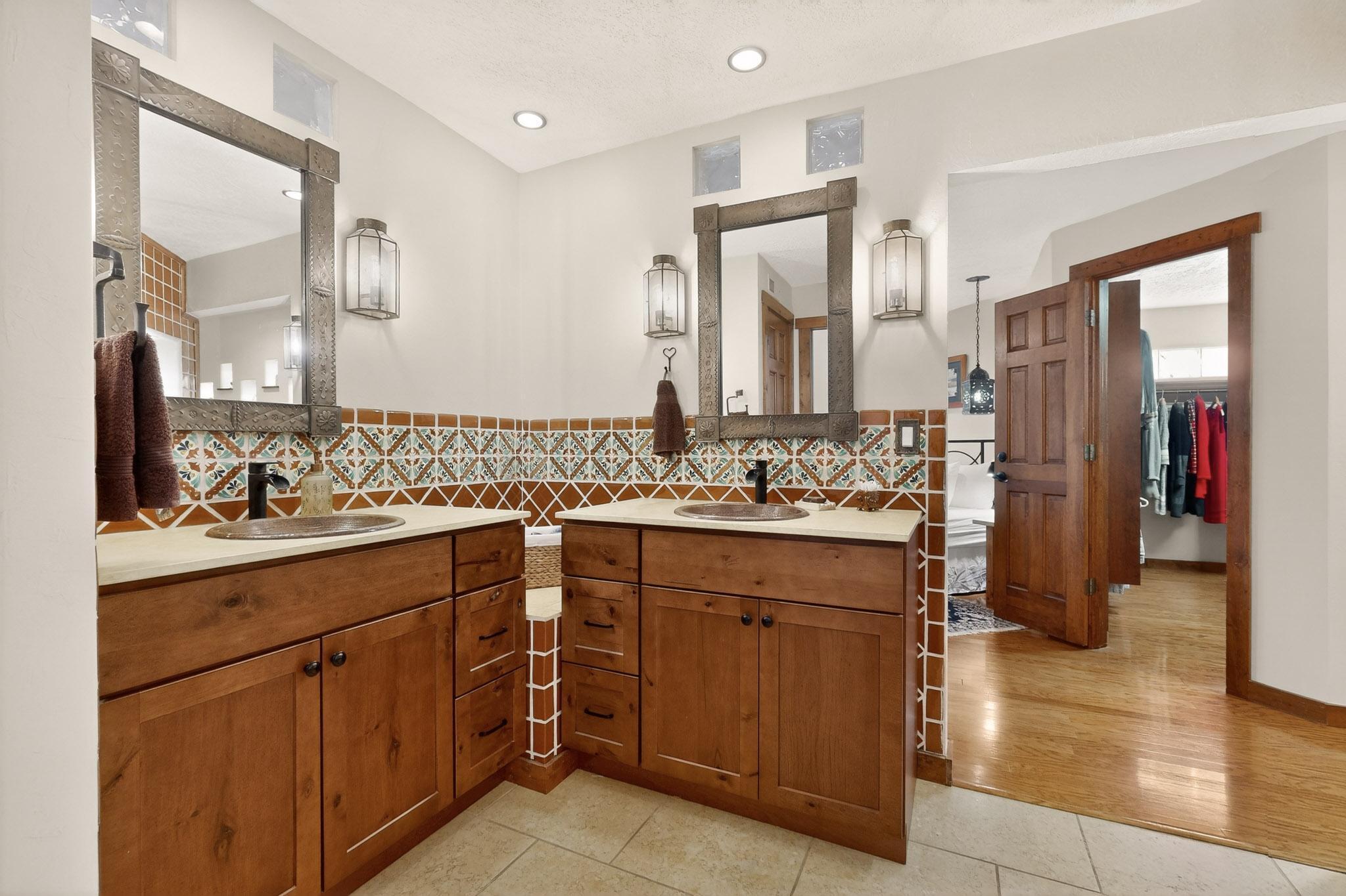 42 Cedar Hill Place NE