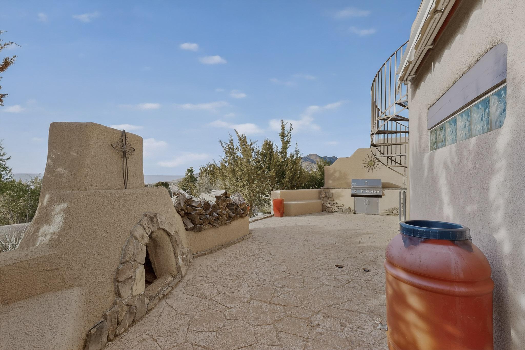 42 Cedar Hill Place NE