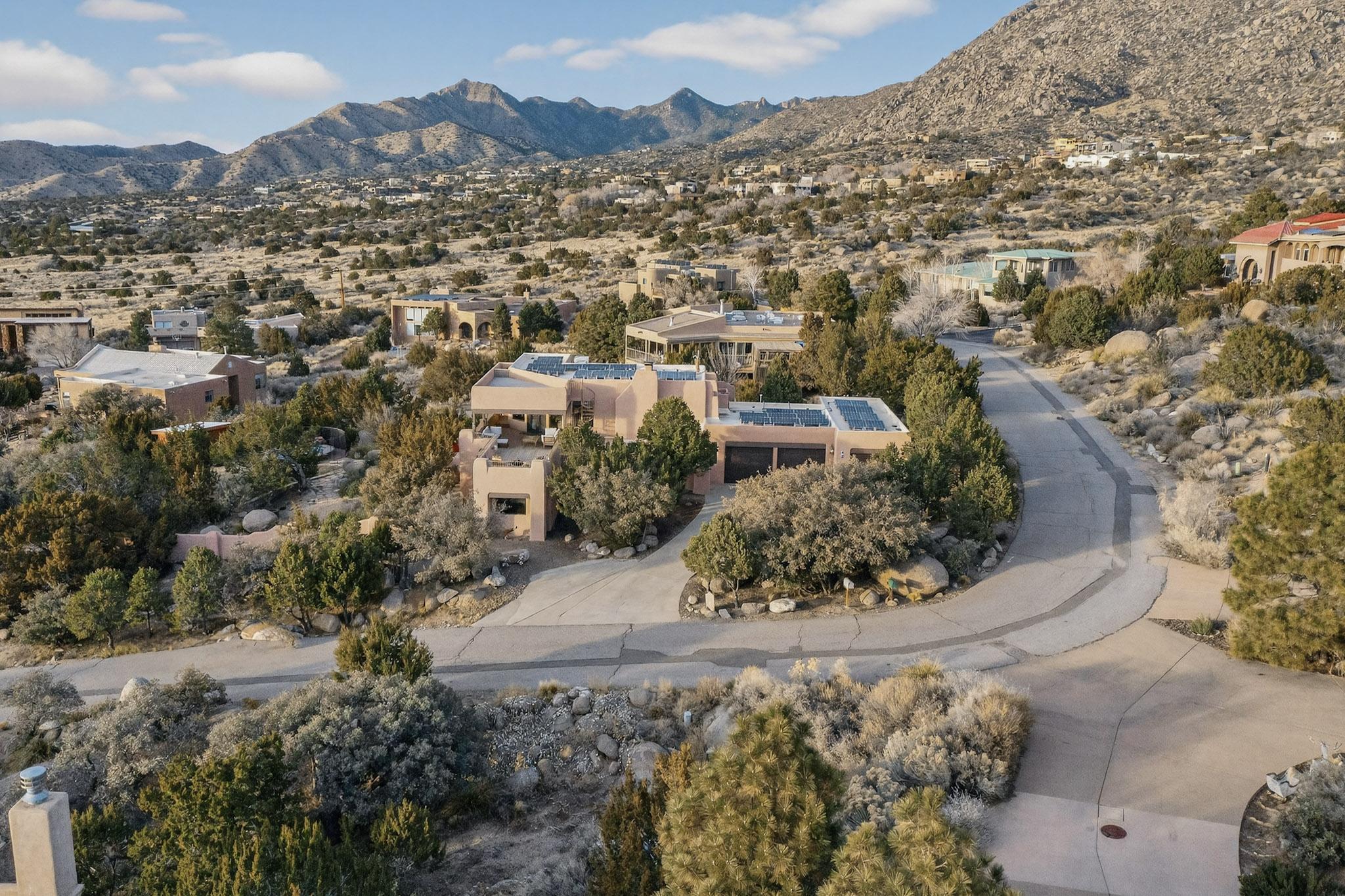 42 Cedar Hill Place NE