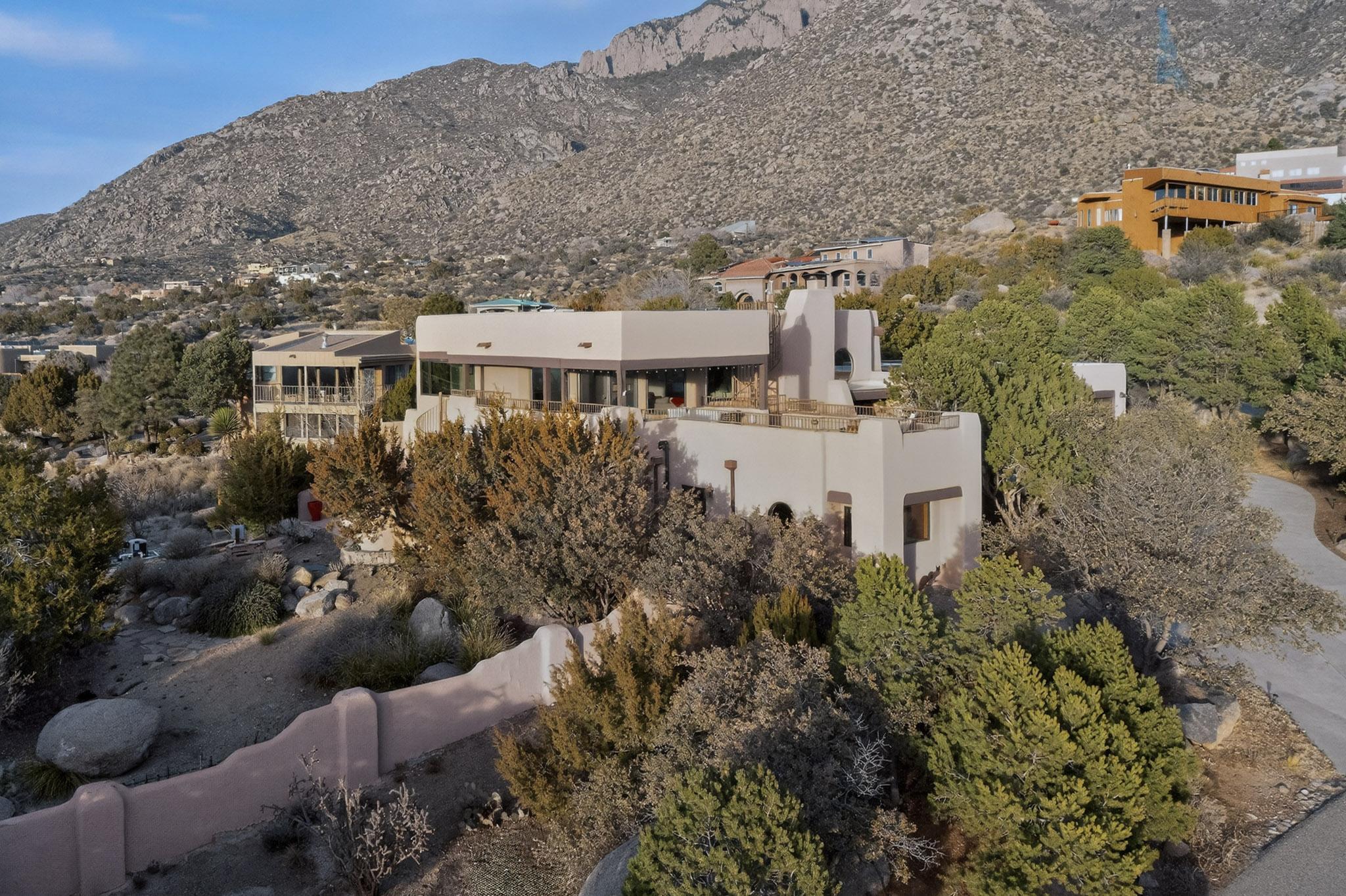 42 Cedar Hill Place NE