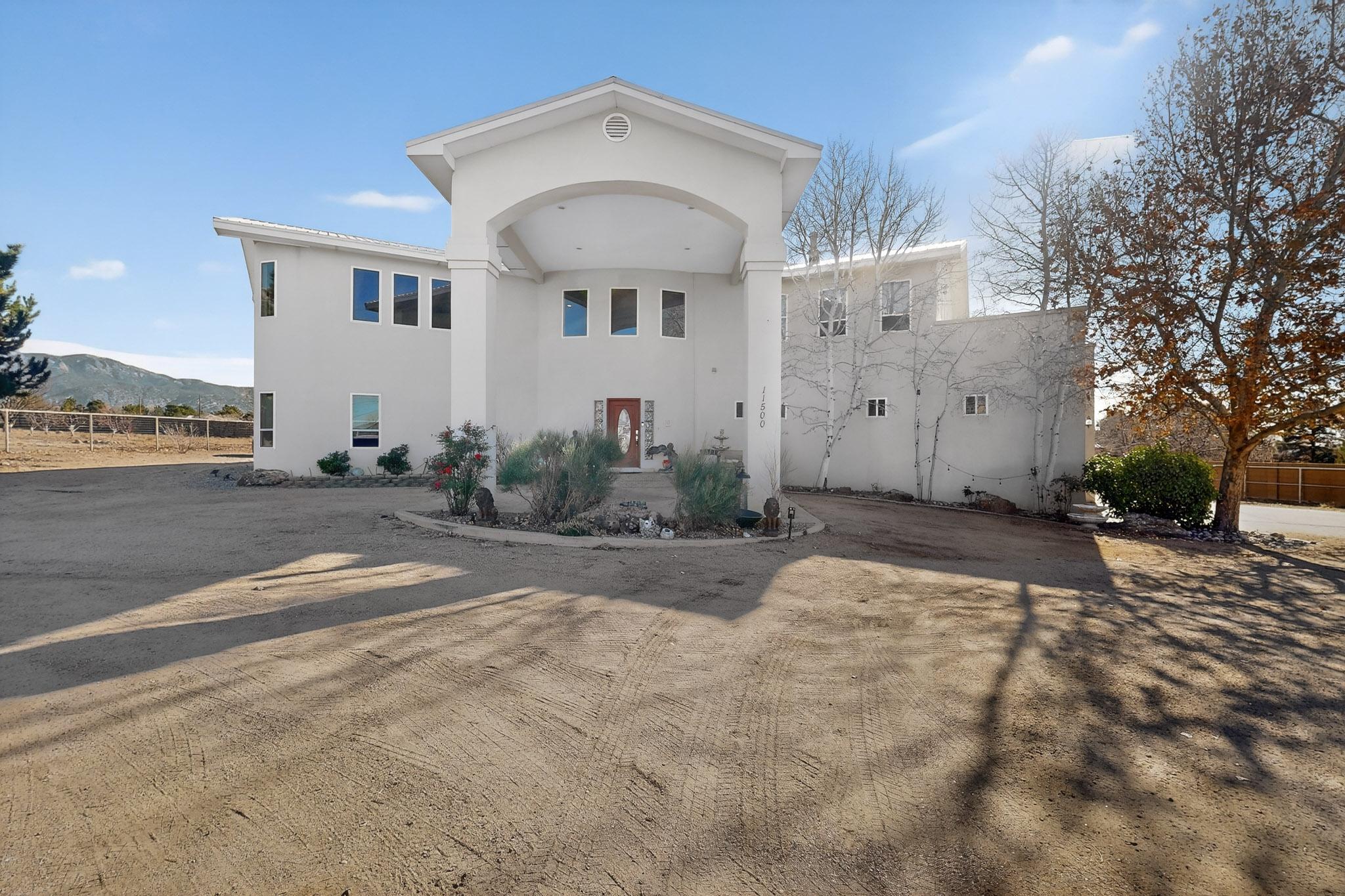 11500 Modesto Avenue NE