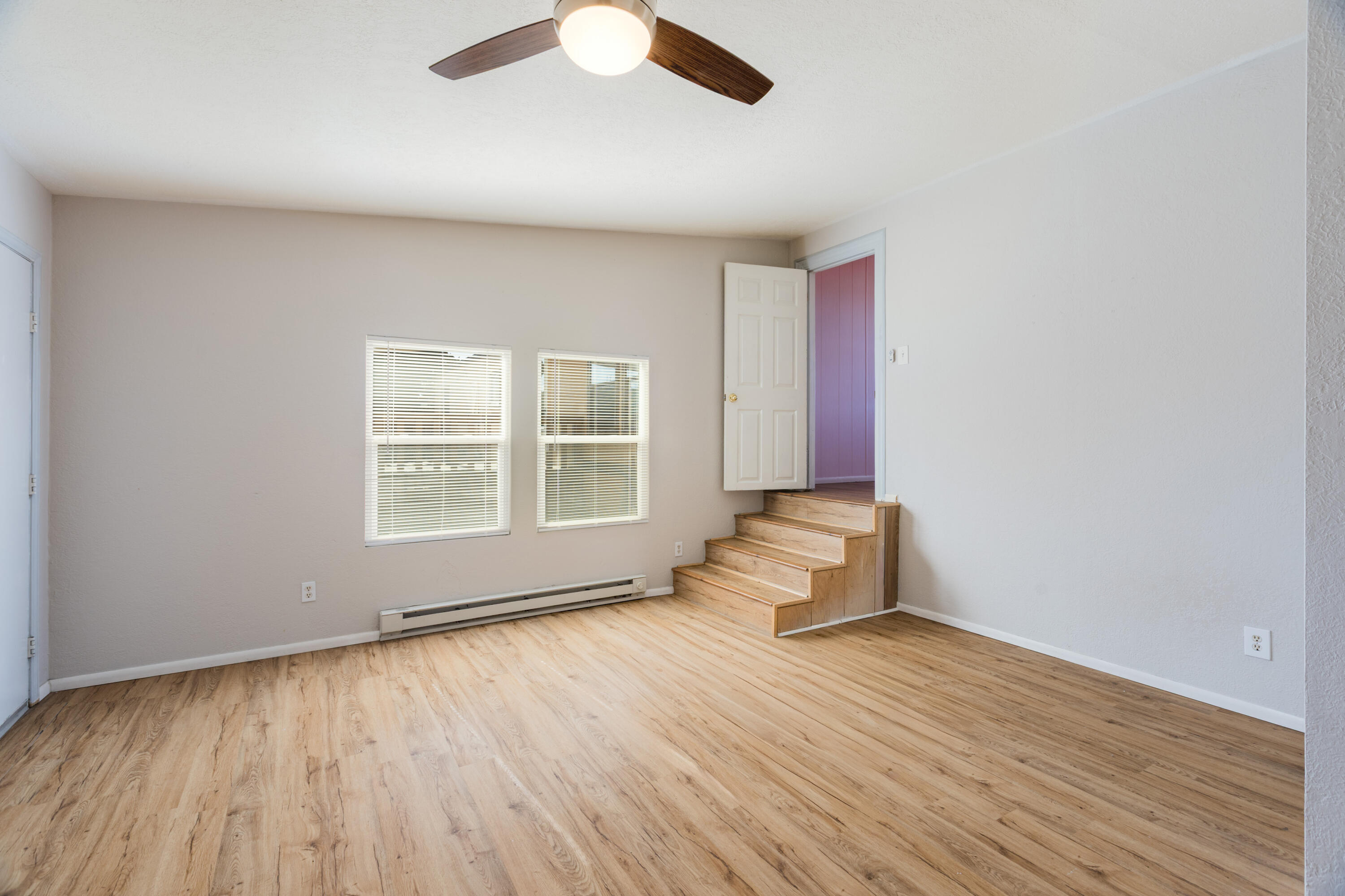 6732 San Bernardino Avenue NE