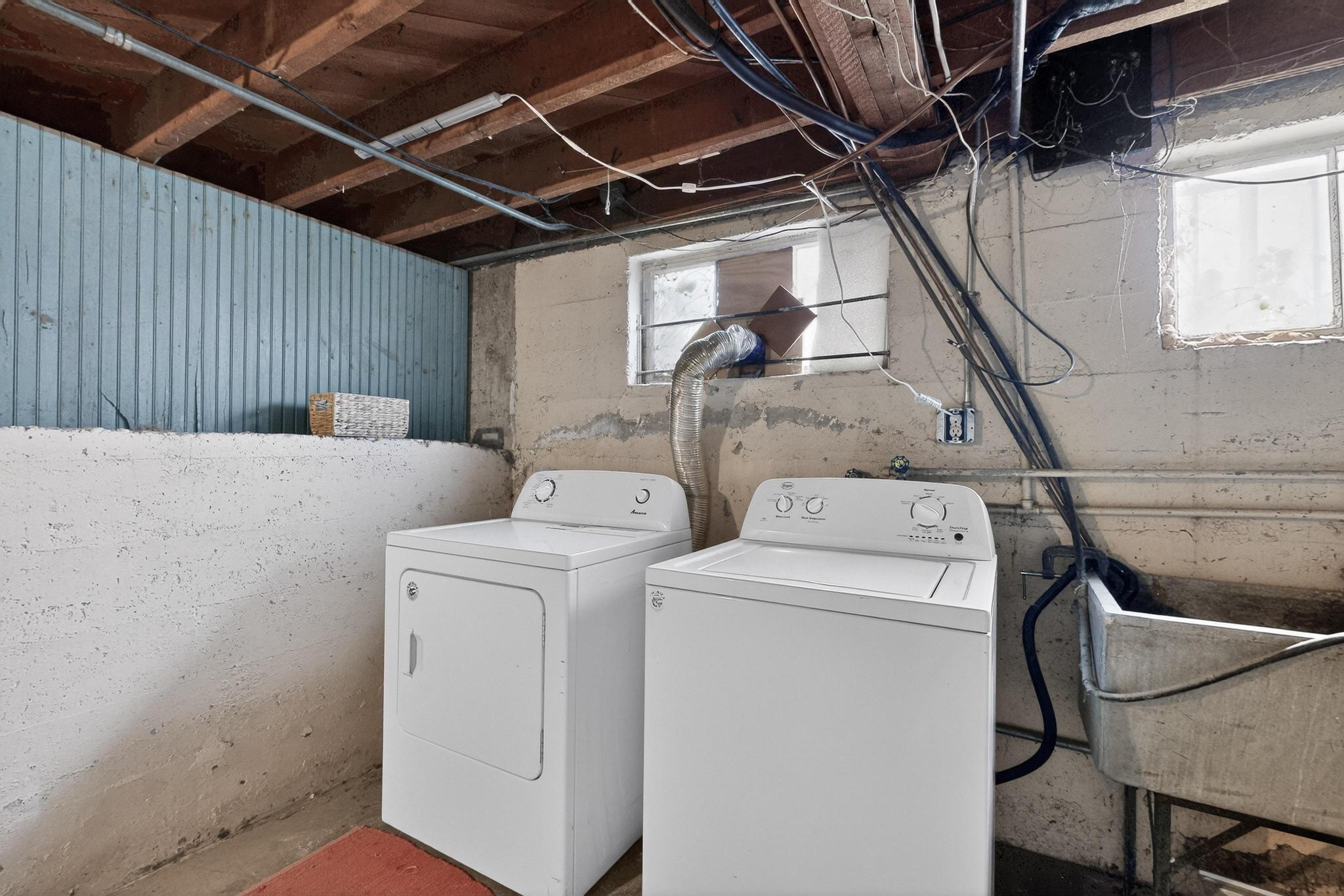 1821 Silver Avenue SE