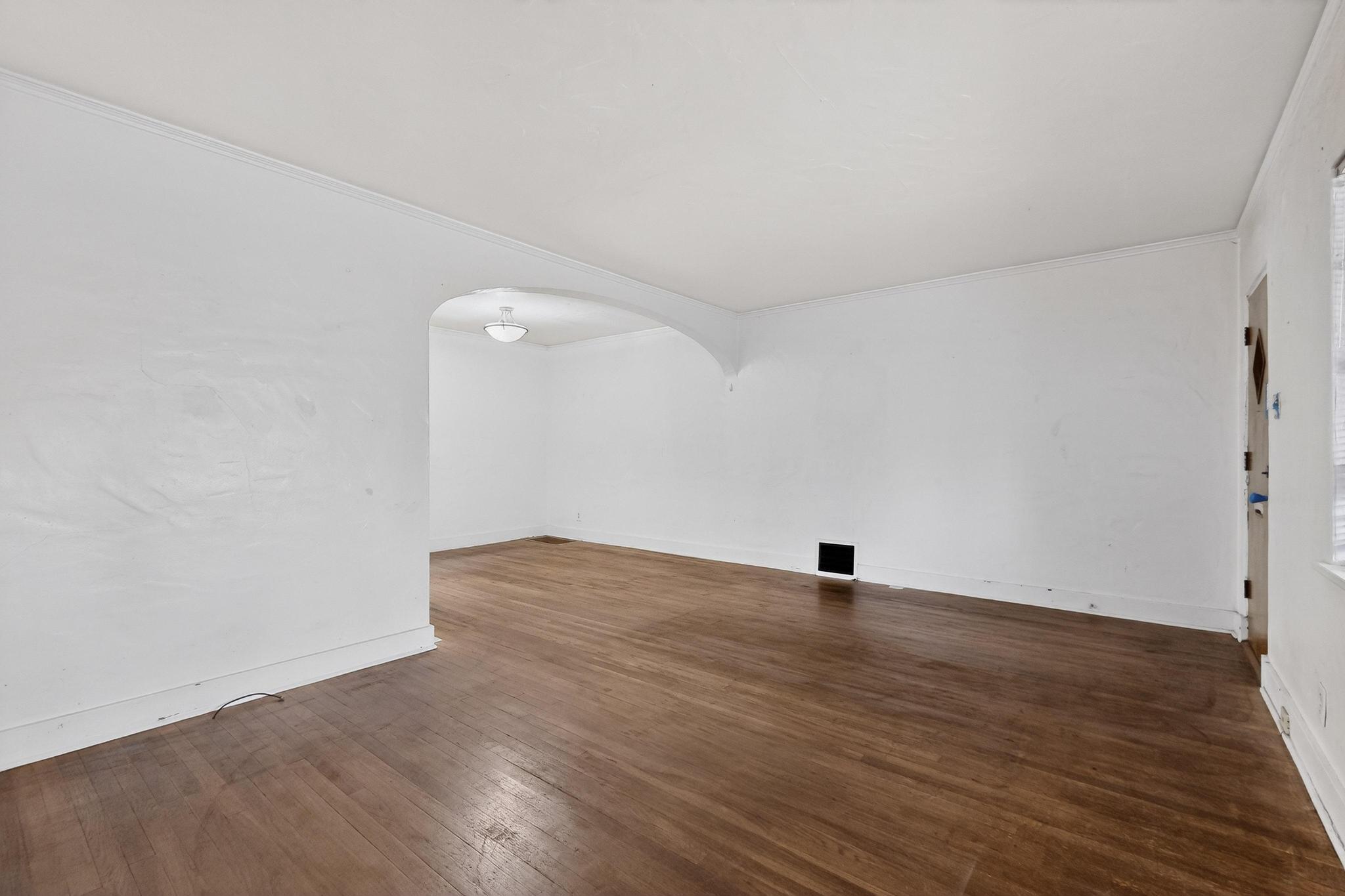 1821 Silver Avenue SE