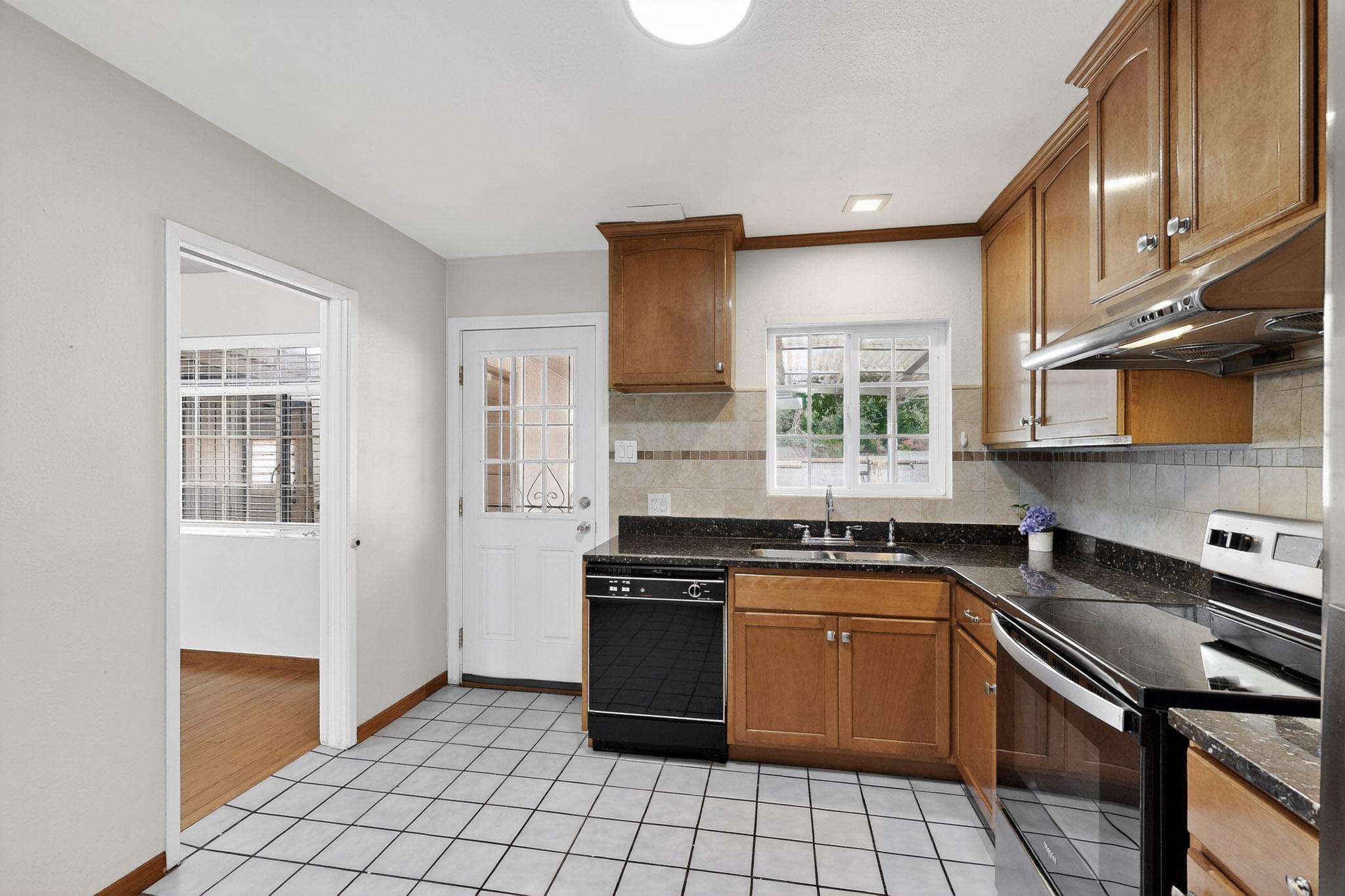 8623 Menaul Boulevard NE