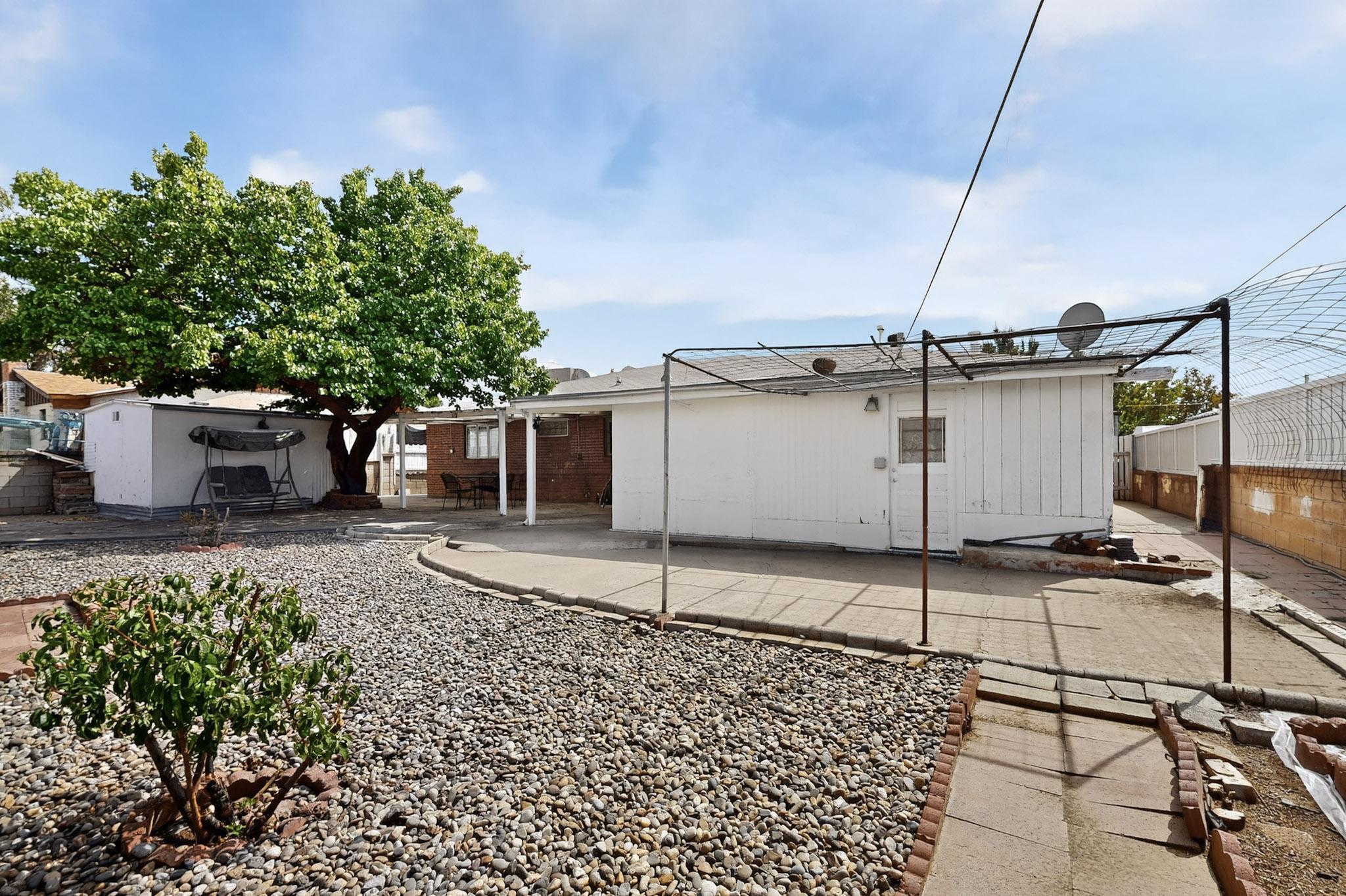 8623 Menaul Boulevard NE